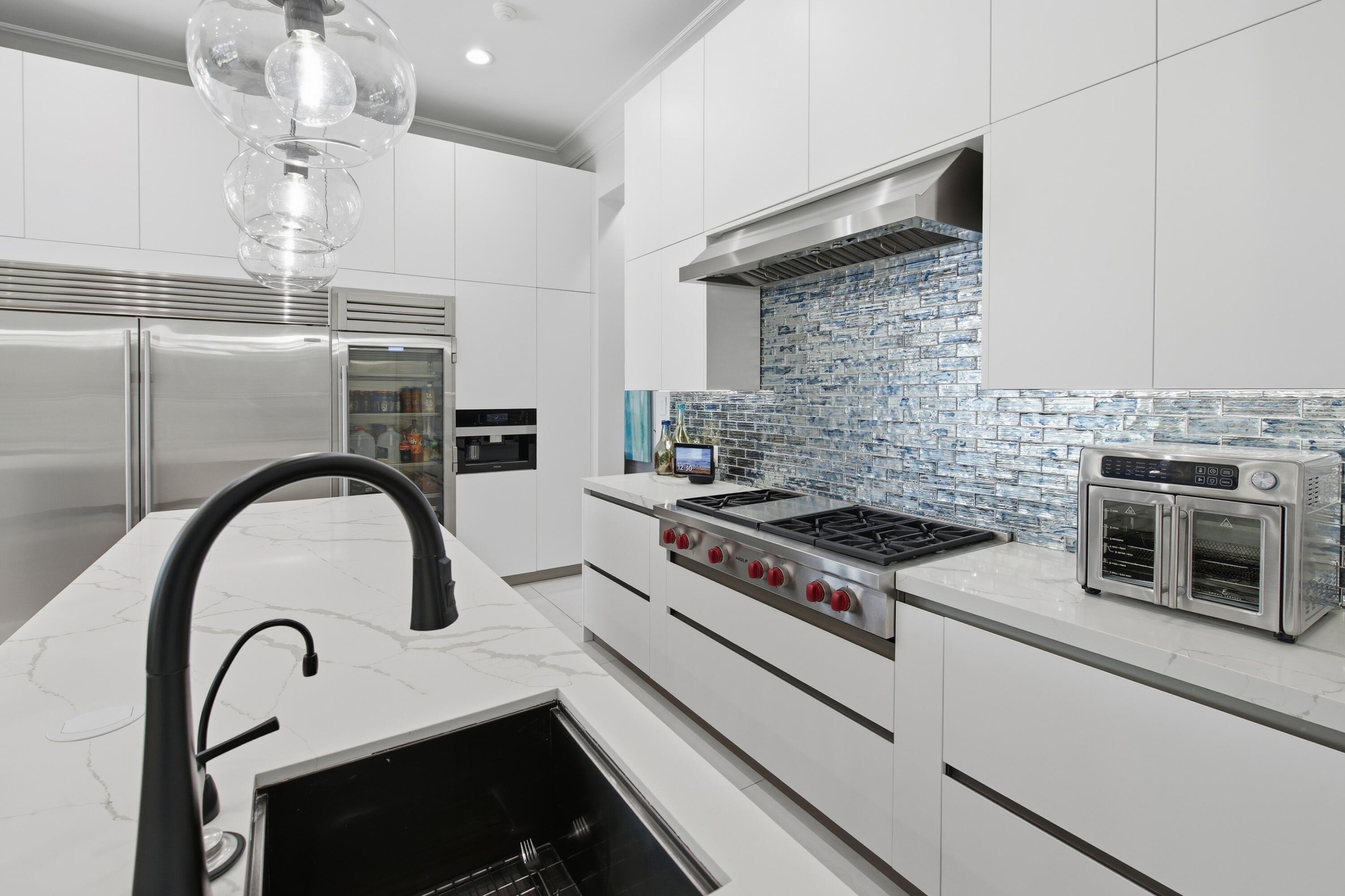 720 ISLE OF PALMS, Fort Lauderdale FL 33301