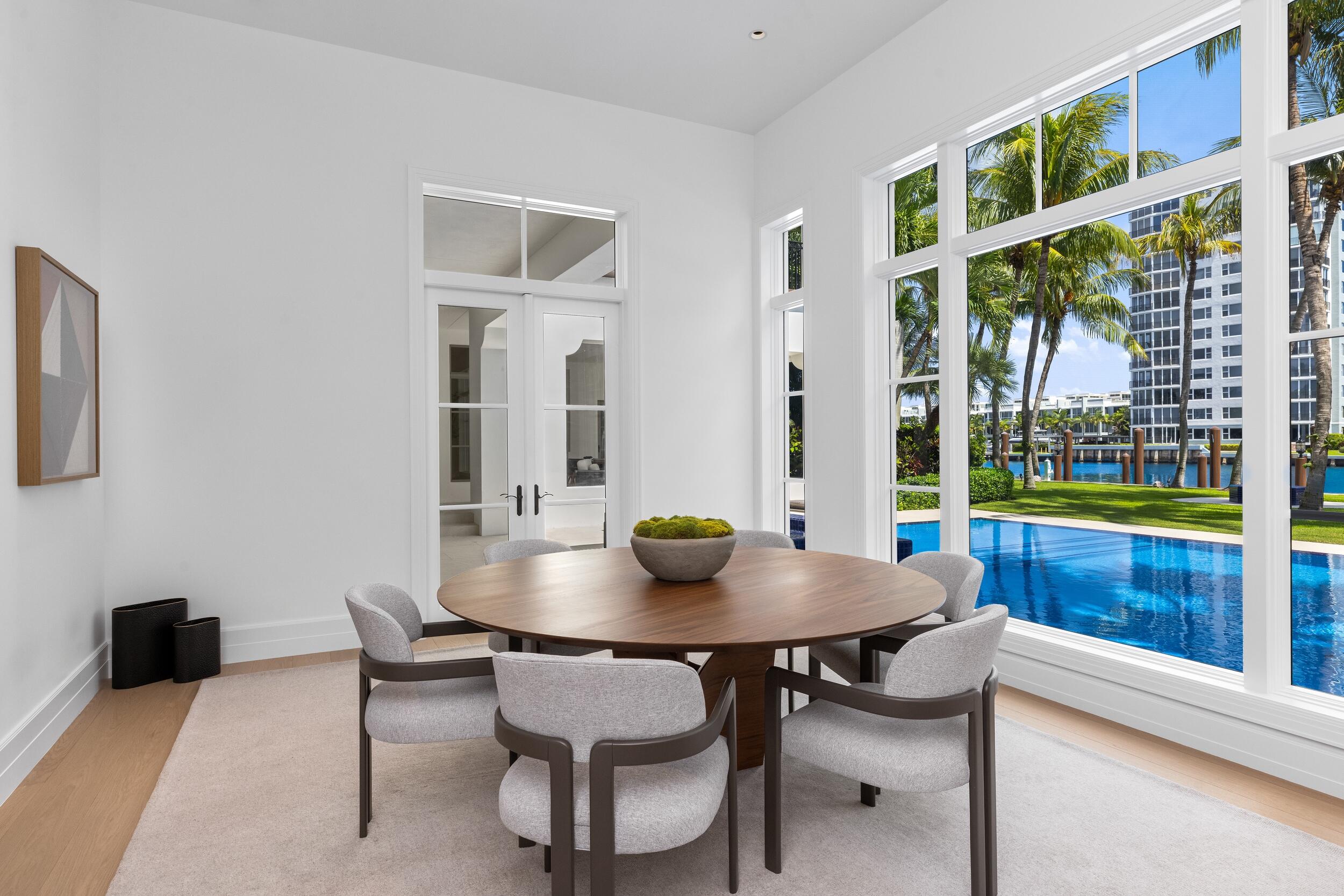 706 SE 2nd, Delray Beach FL 33483