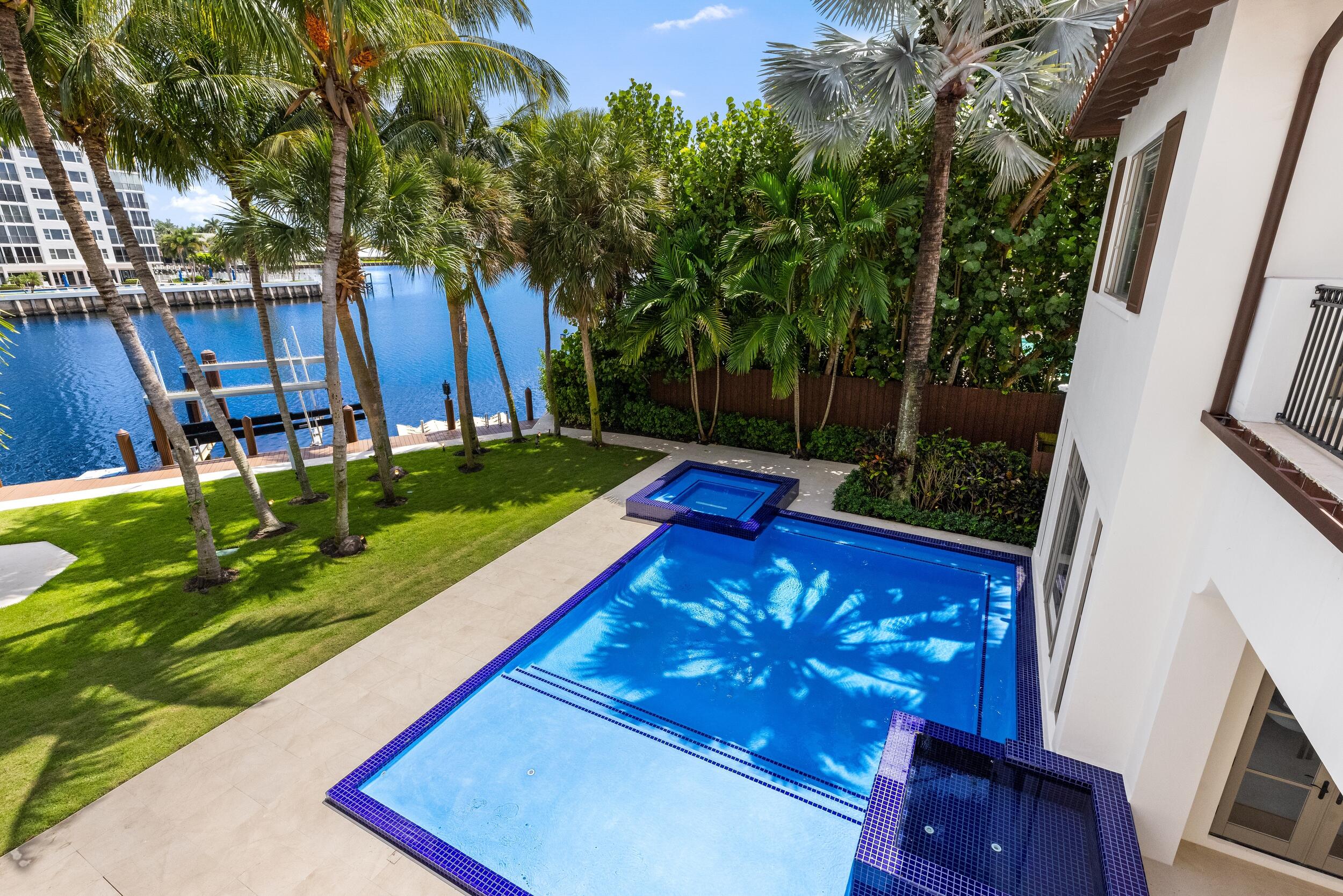 706 SE 2nd, Delray Beach FL 33483