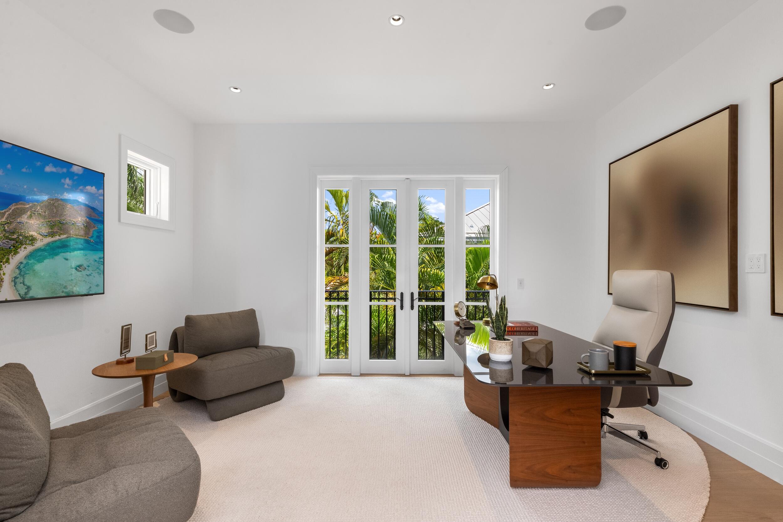 706 SE 2nd, Delray Beach FL 33483