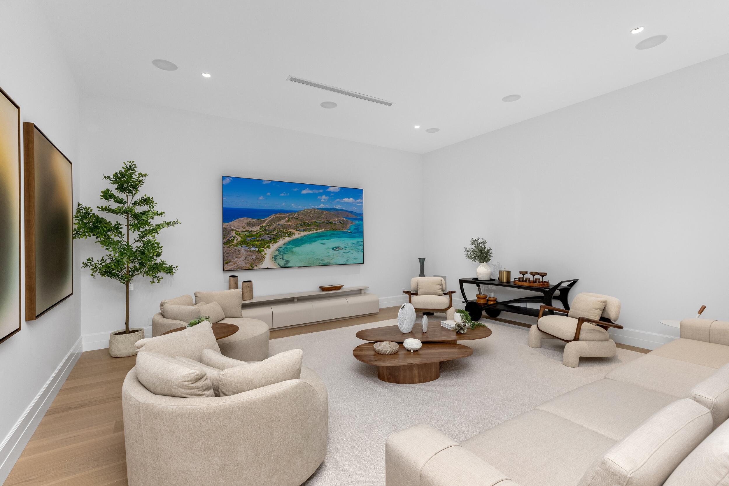 706 SE 2nd, Delray Beach FL 33483