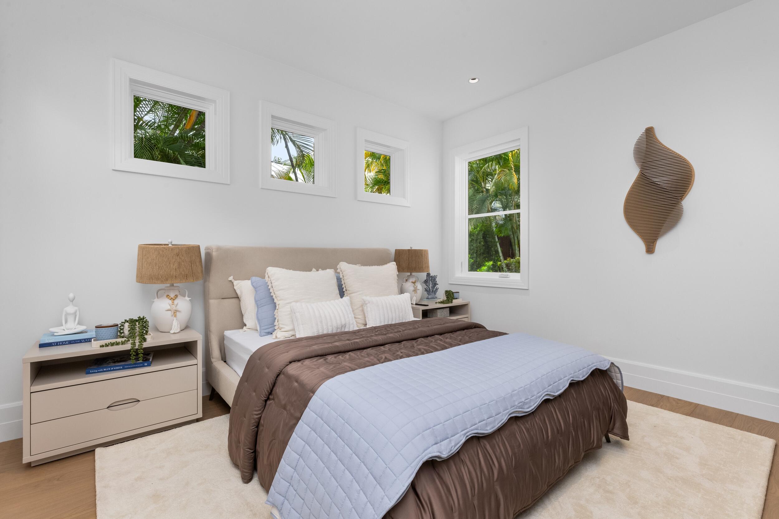 706 SE 2nd, Delray Beach FL 33483