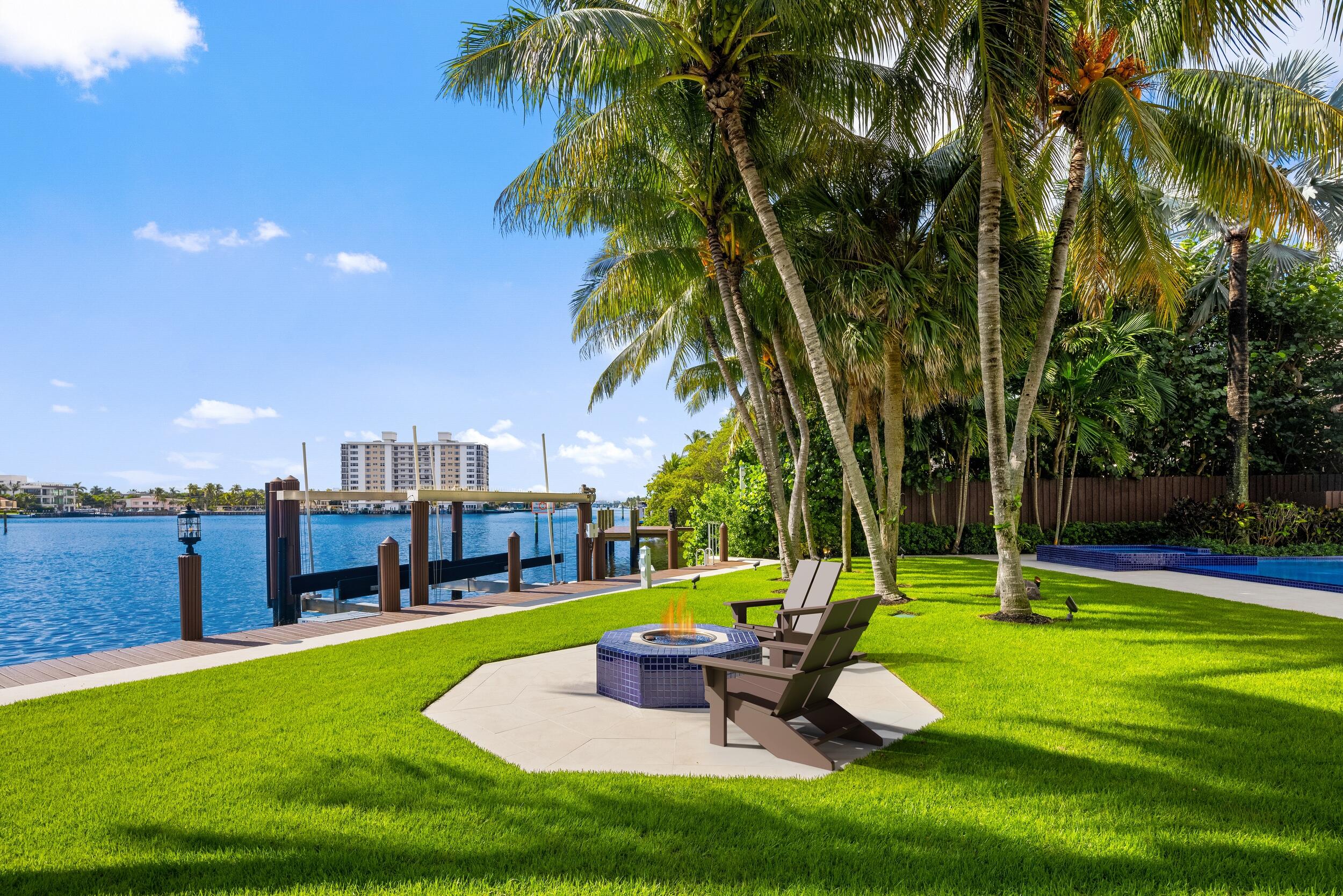 706 SE 2nd, Delray Beach FL 33483