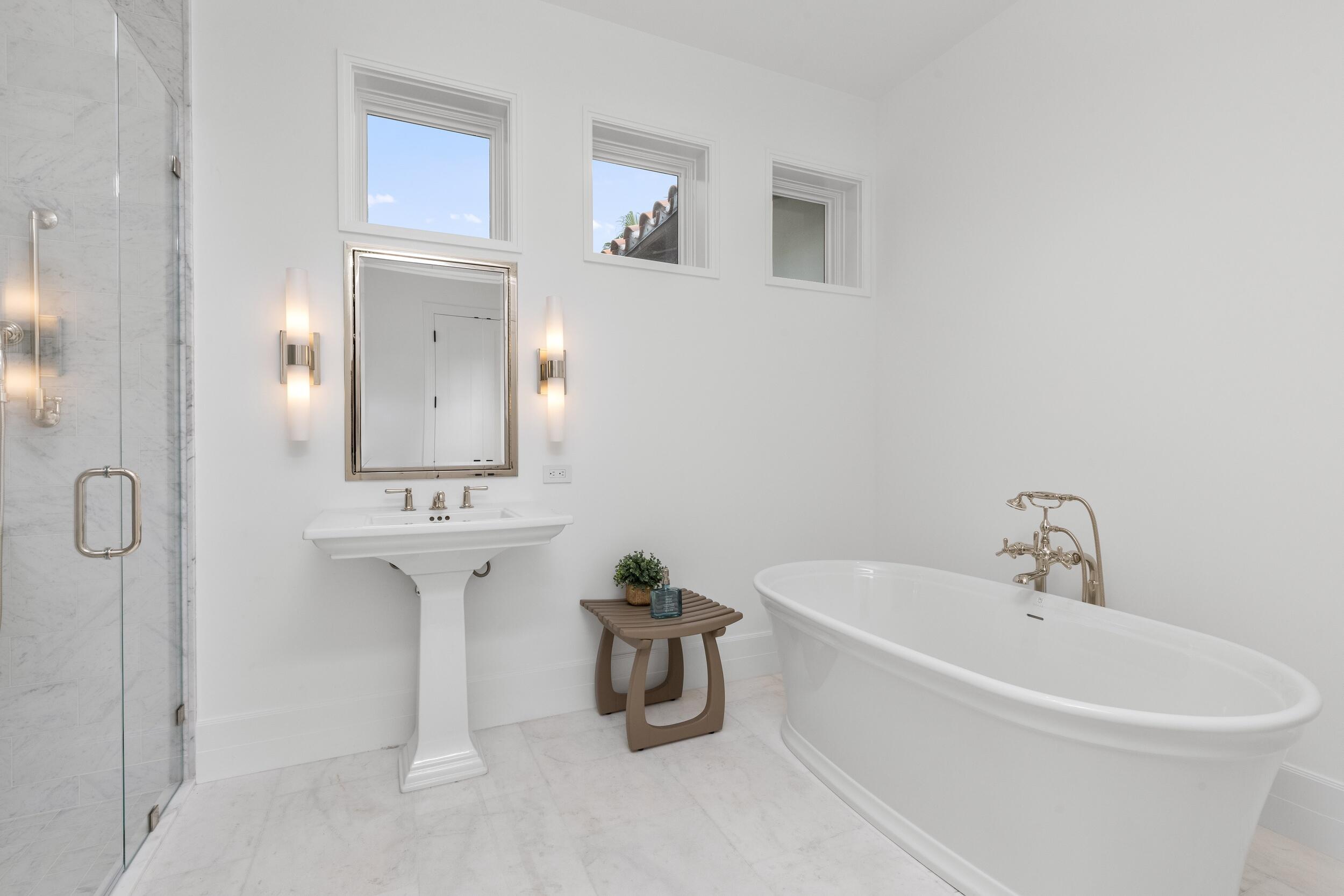 706 SE 2nd, Delray Beach FL 33483