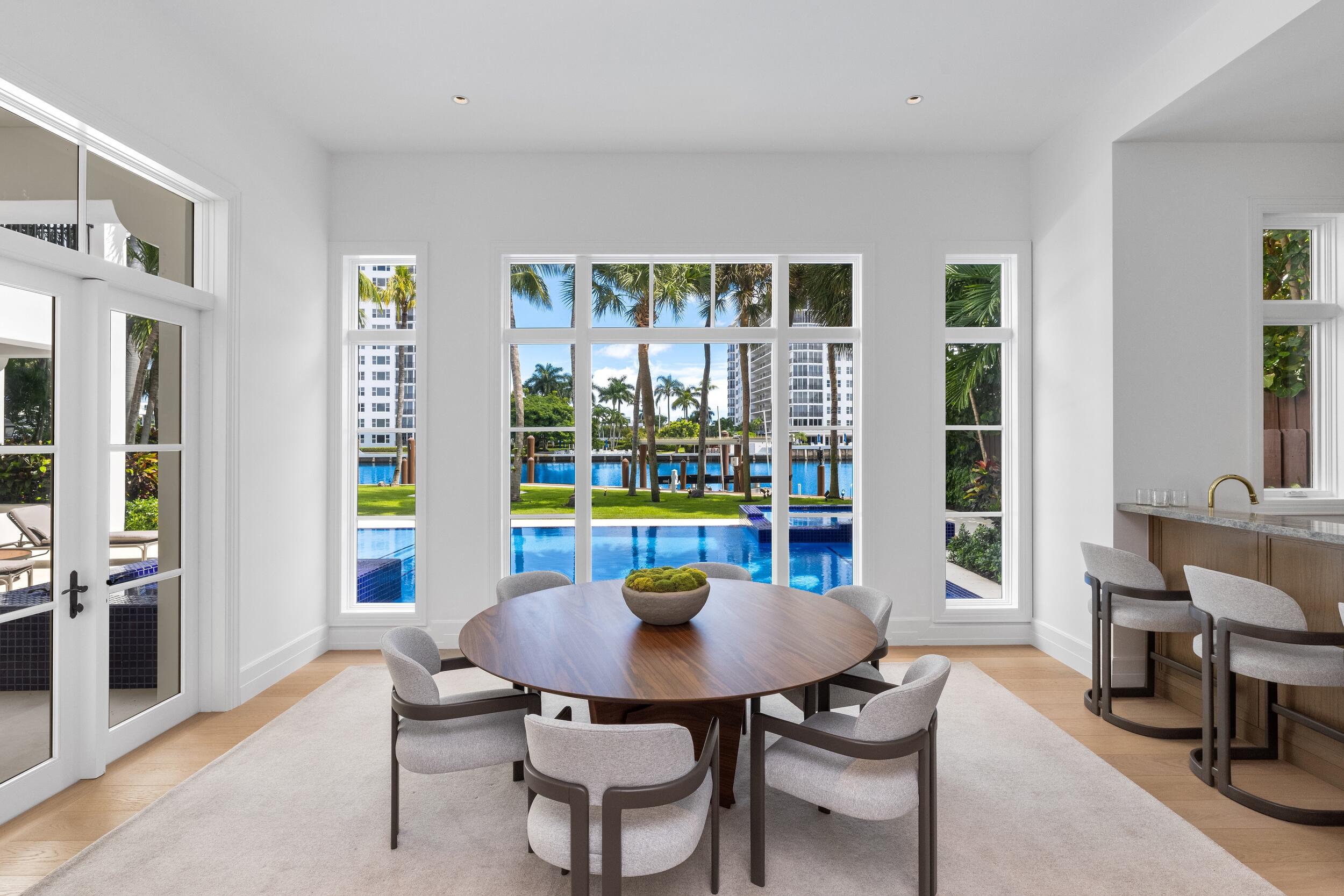 706 SE 2nd, Delray Beach FL 33483