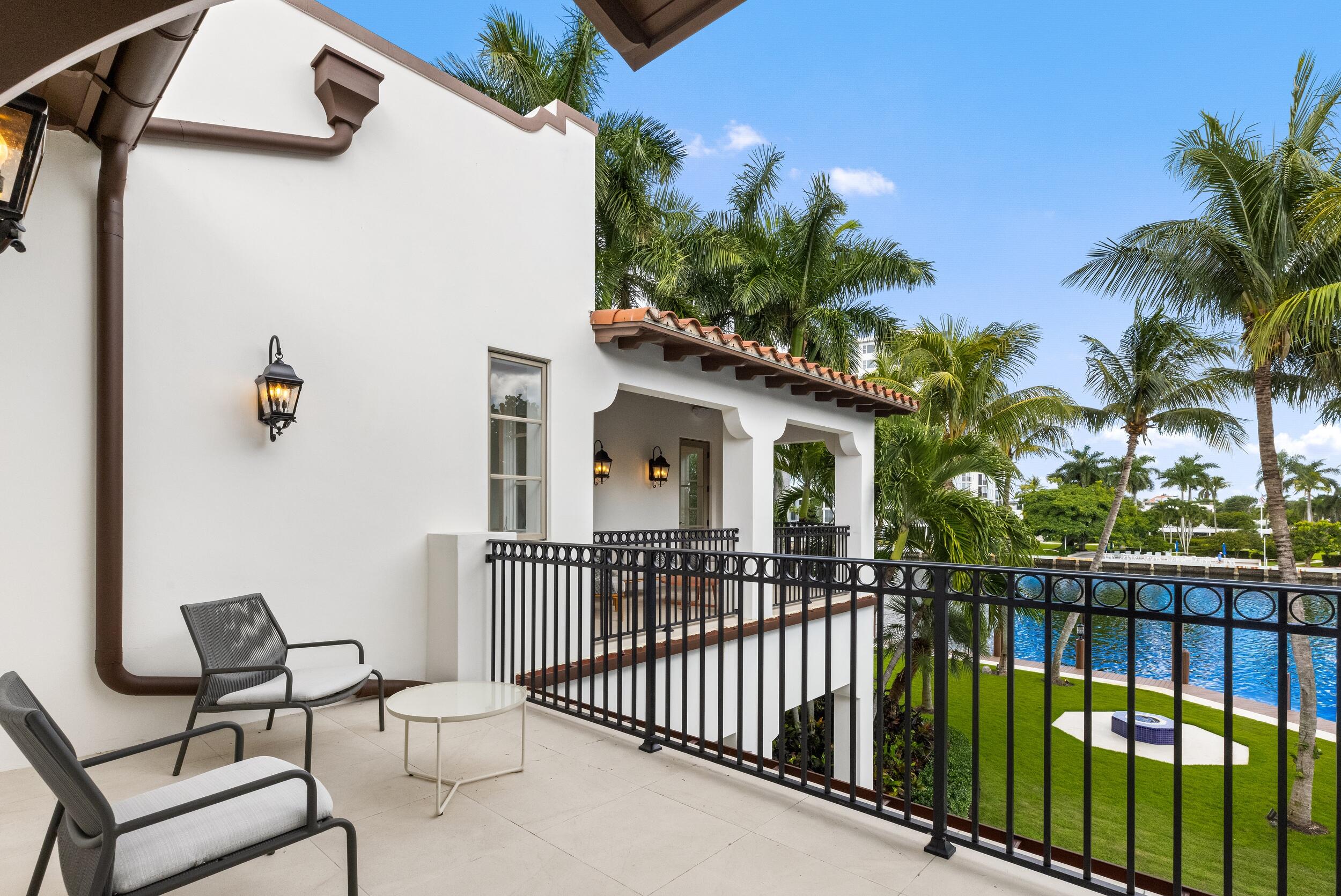 706 SE 2nd, Delray Beach FL 33483