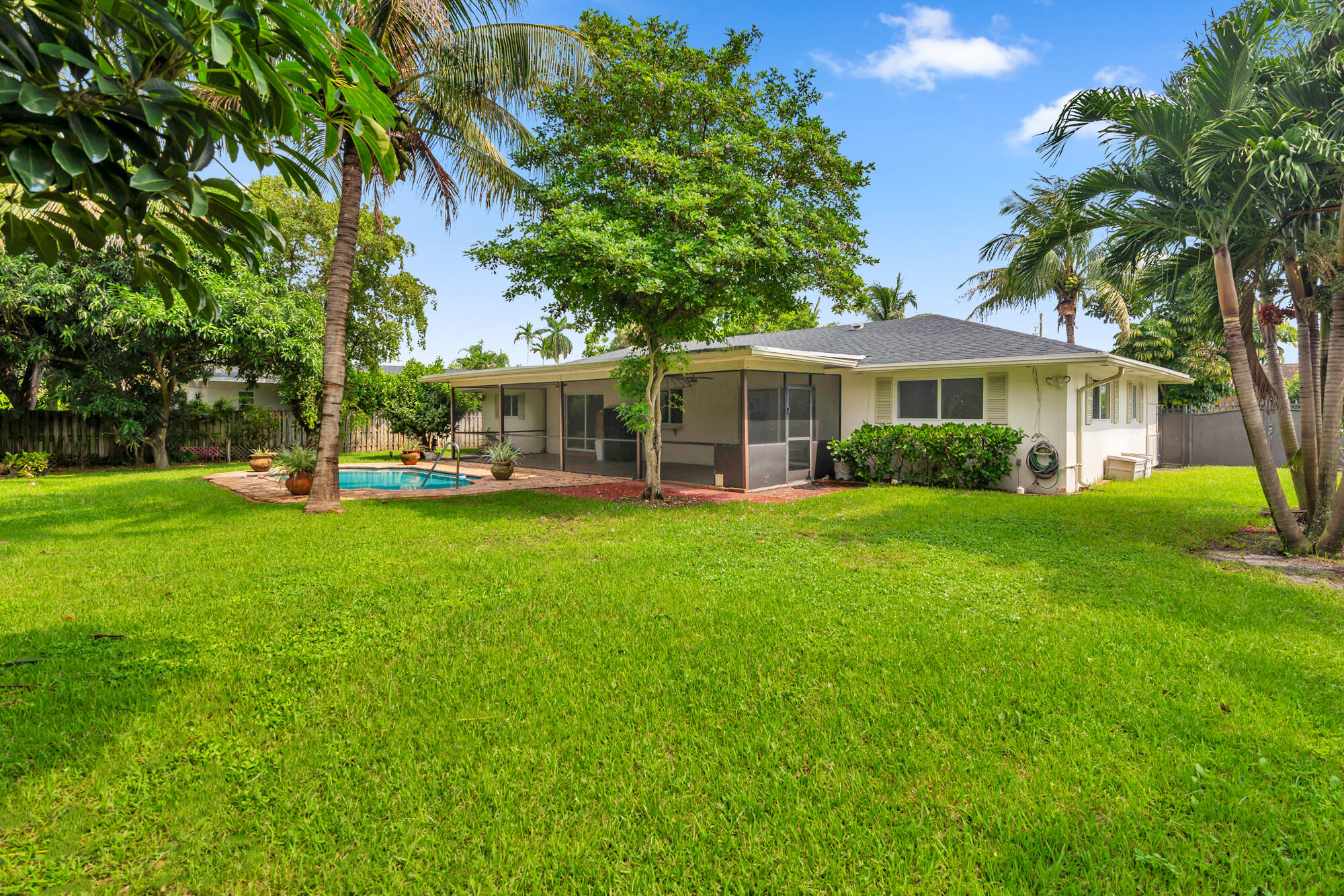 7315 W Lake, West Palm Beach FL 33406