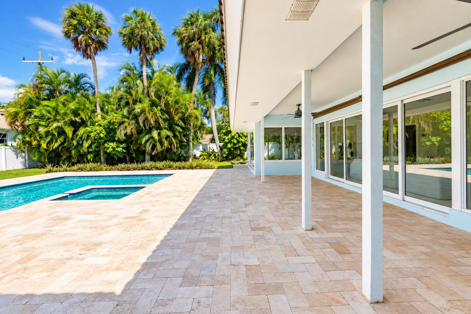 1141 BANYAN, Boca Raton FL 33432