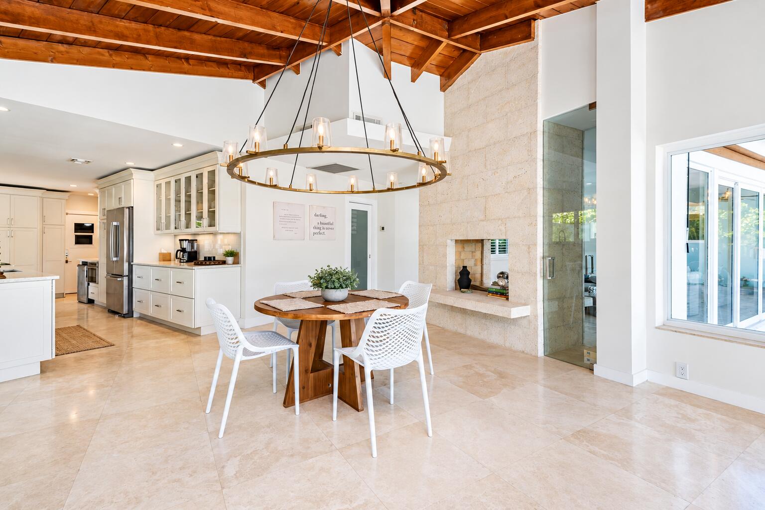 1141 BANYAN, Boca Raton FL 33432