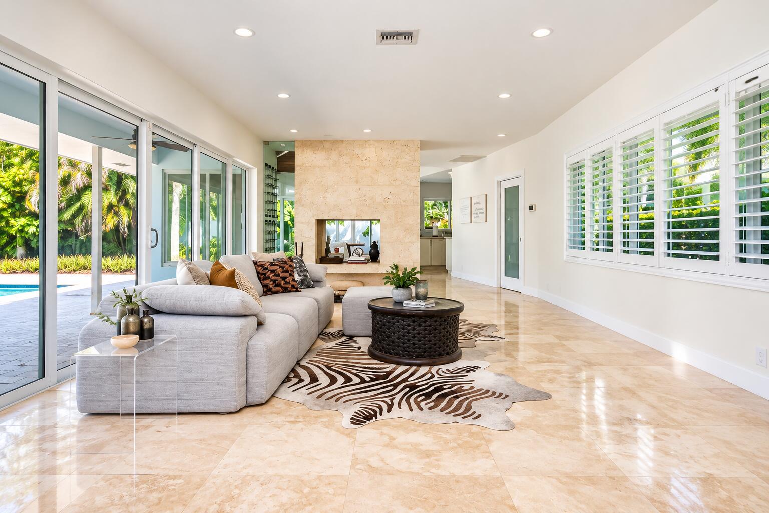1141 BANYAN, Boca Raton FL 33432
