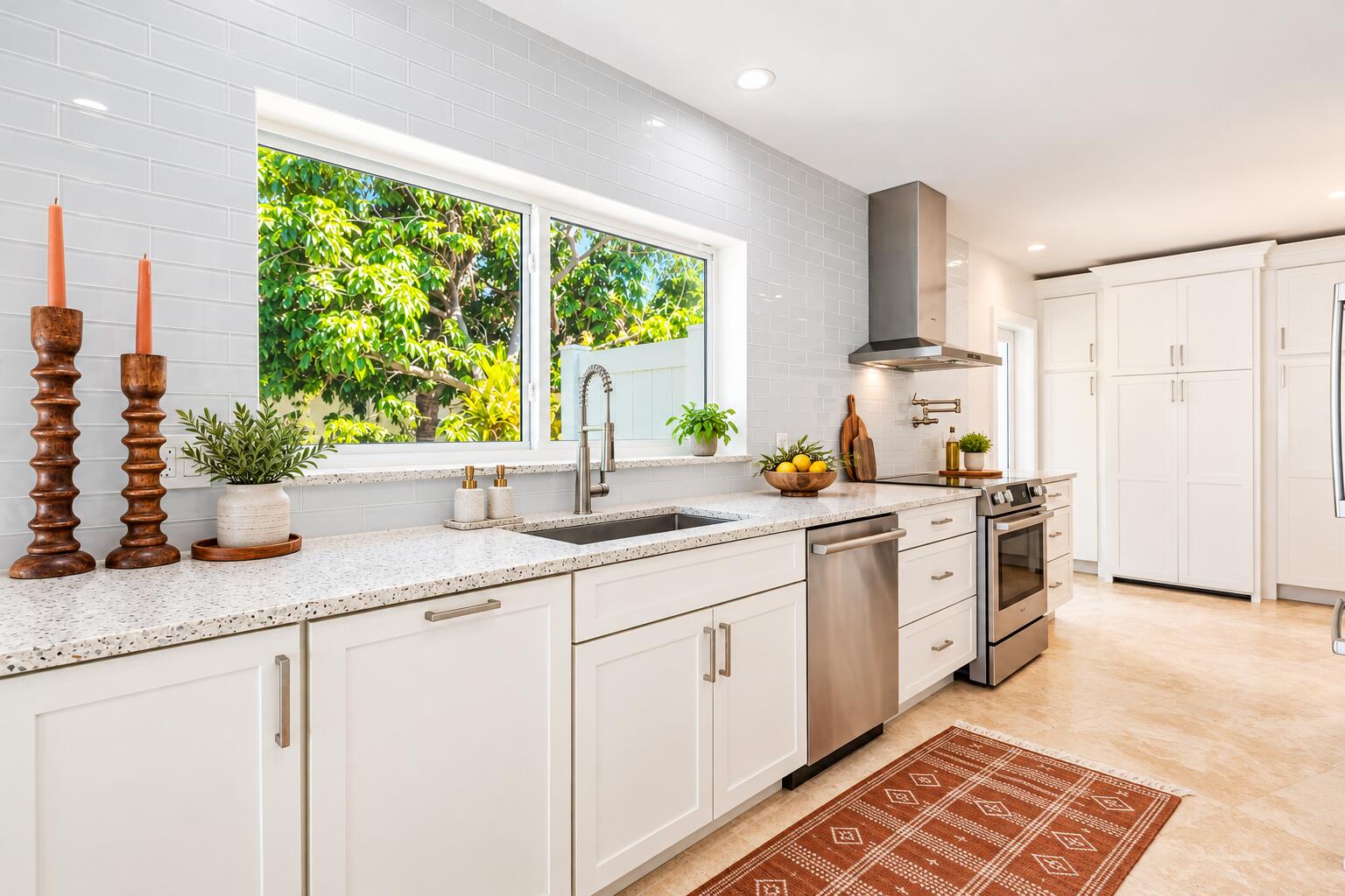 1141 BANYAN, Boca Raton FL 33432