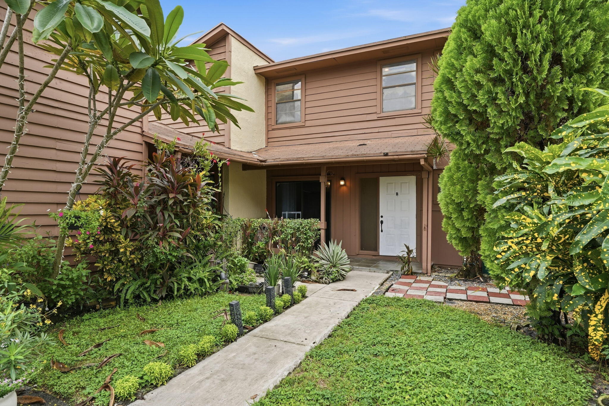 6180 PINE TREE #B, Tamarac FL 33319