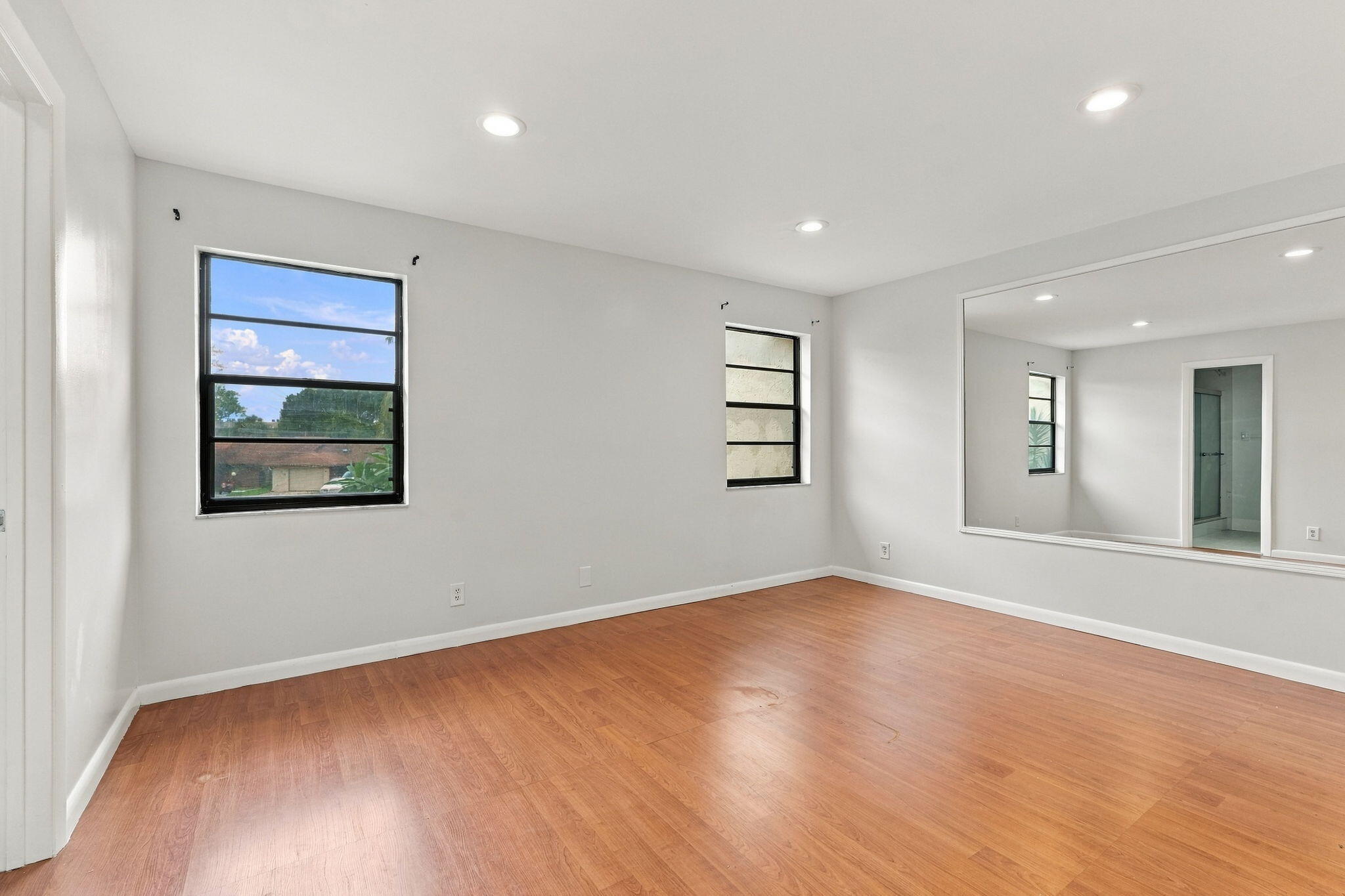 6180 PINE TREE #B, Tamarac FL 33319