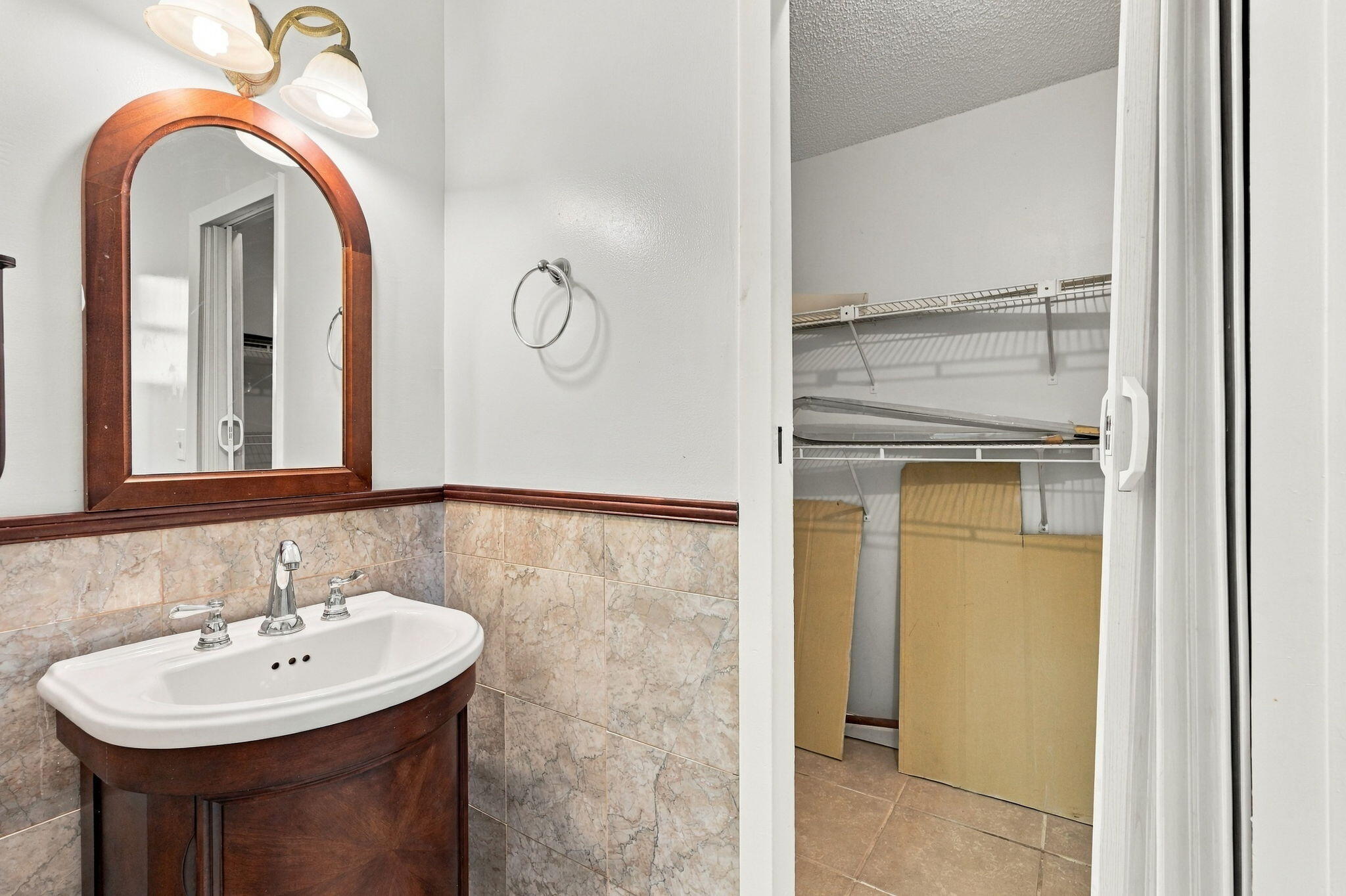 6180 PINE TREE #B, Tamarac FL 33319