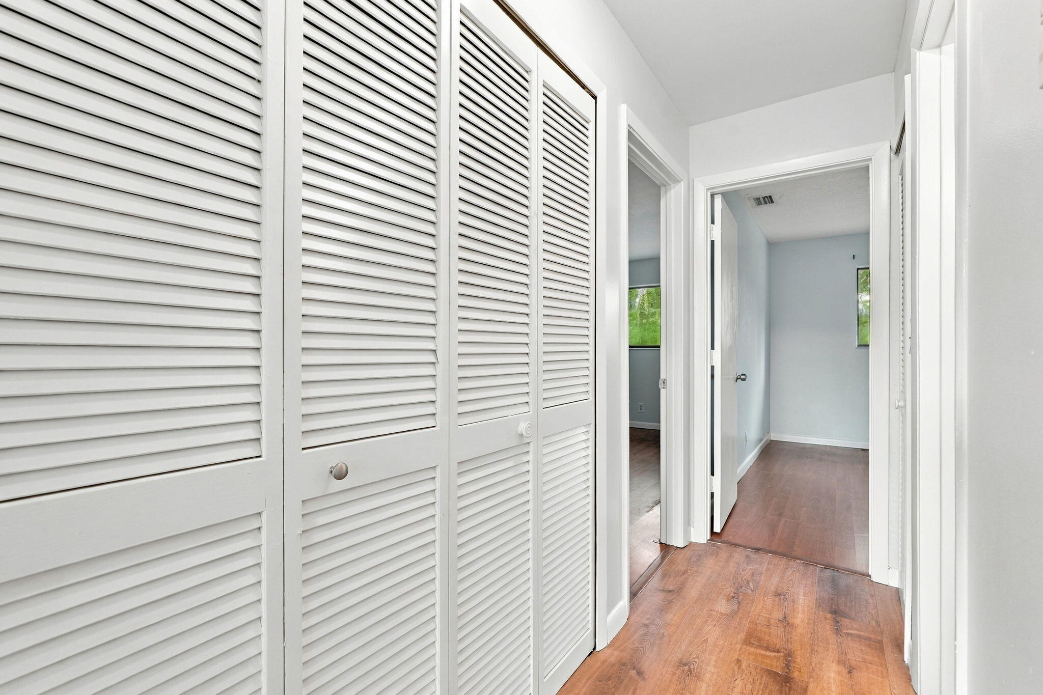 6180 PINE TREE #B, Tamarac FL 33319