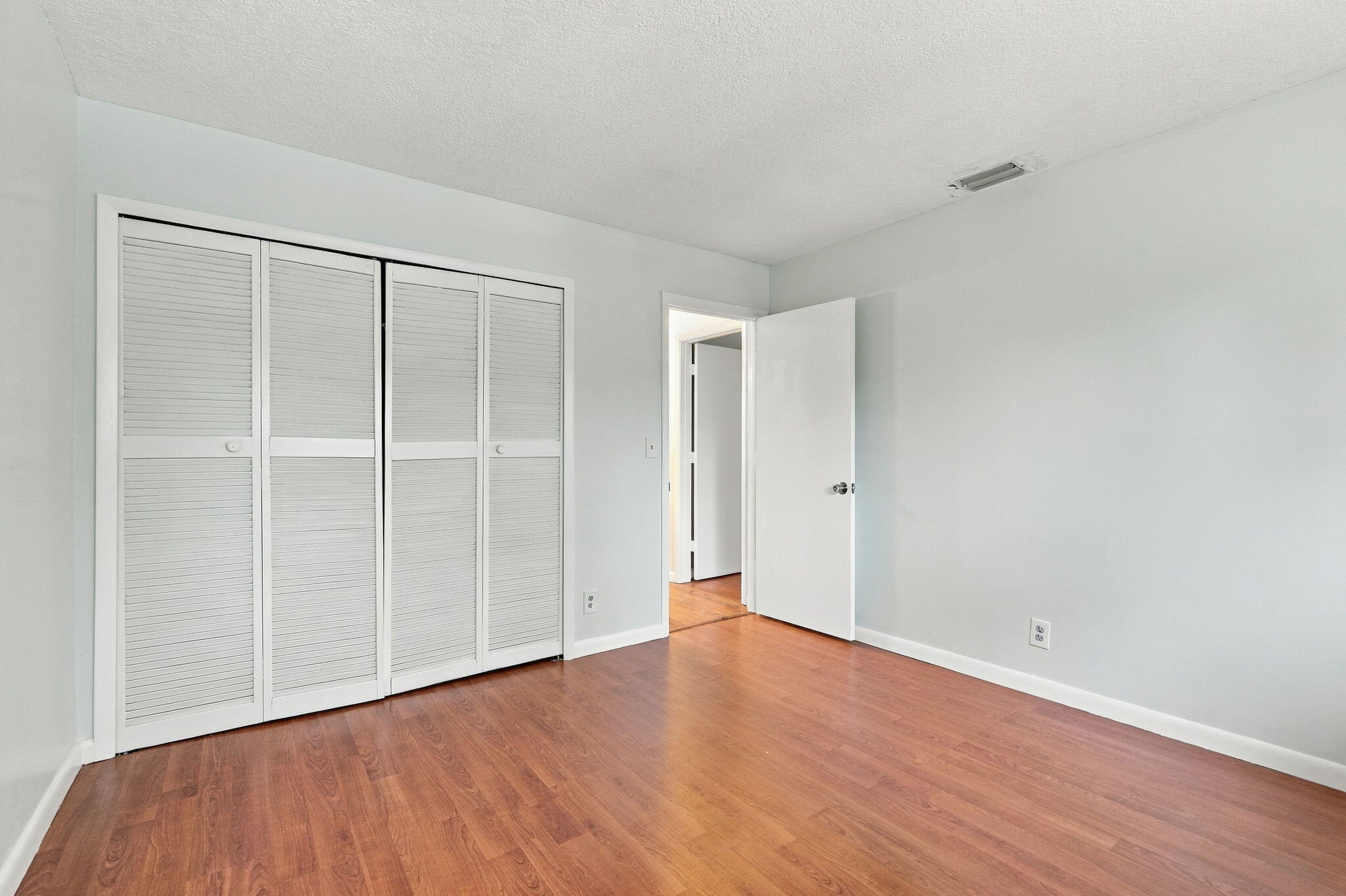 6180 PINE TREE #B, Tamarac FL 33319