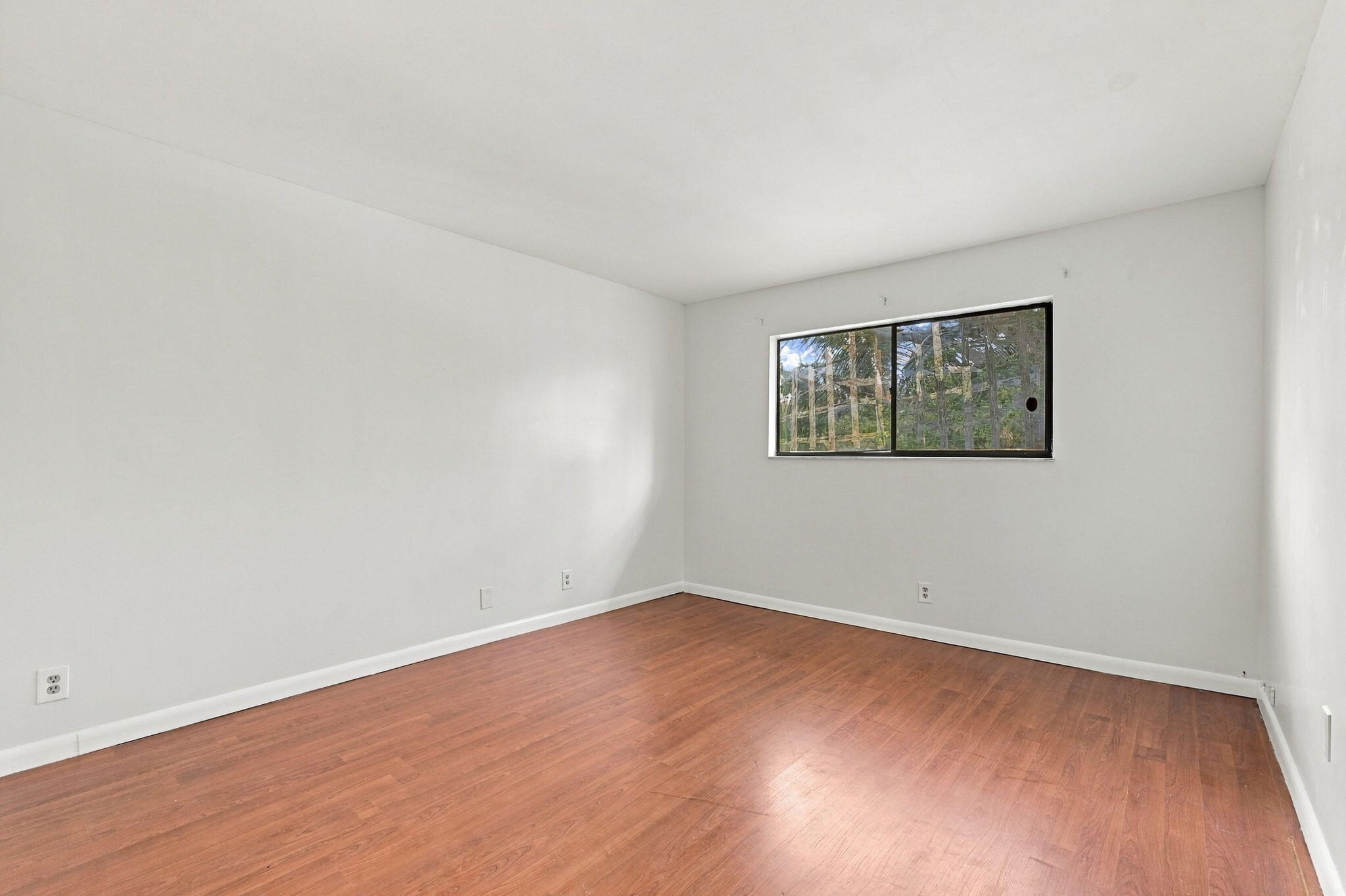 6180 PINE TREE #B, Tamarac FL 33319