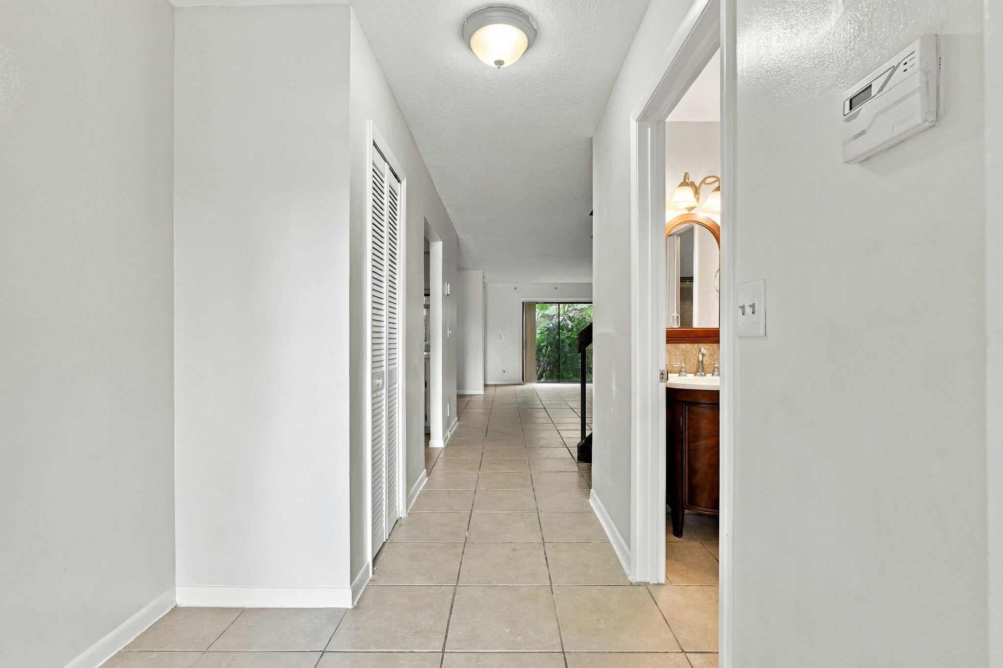 6180 PINE TREE #B, Tamarac FL 33319
