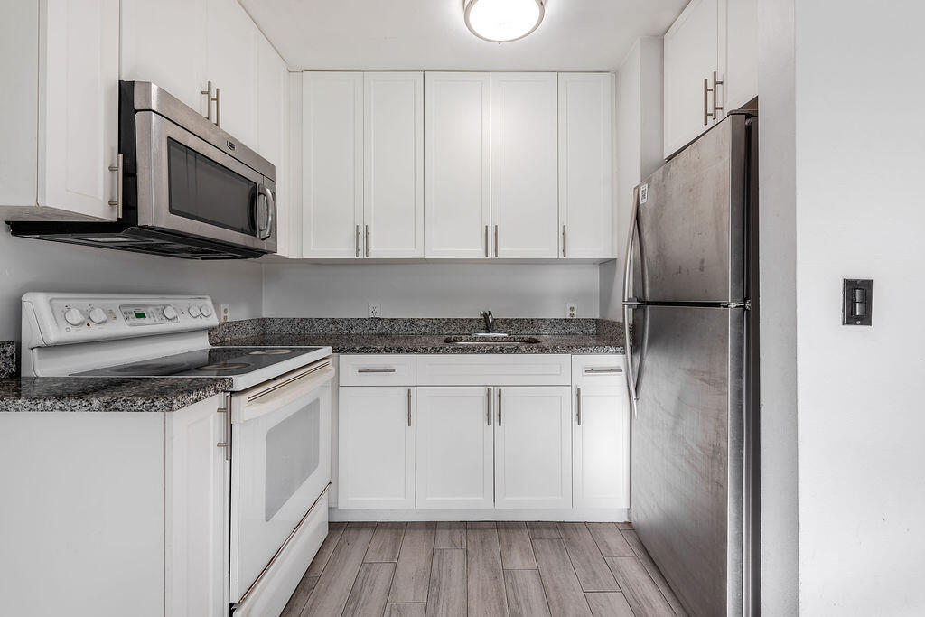 4953 Freedom #302, Lake Worth FL 33462