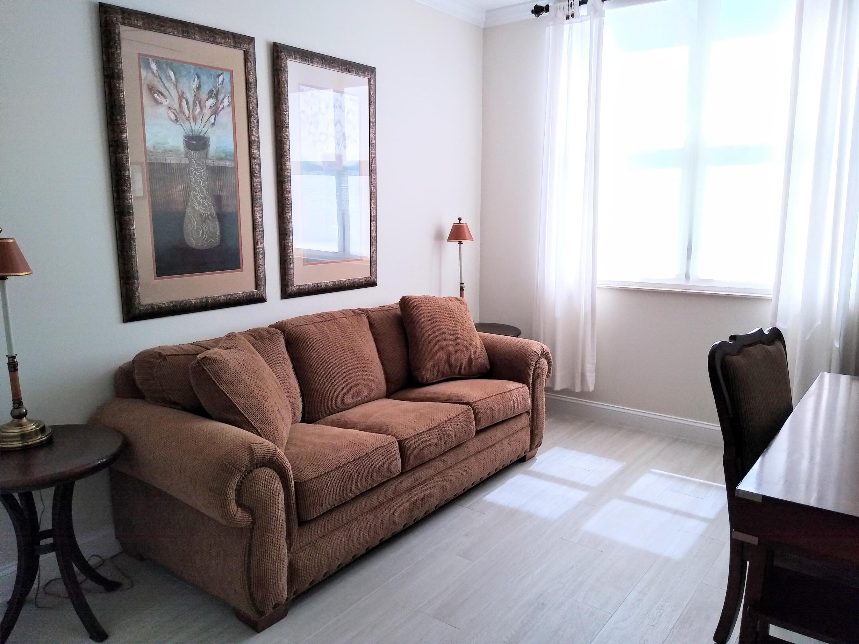 806 E Windward #410, Lantana FL 33462