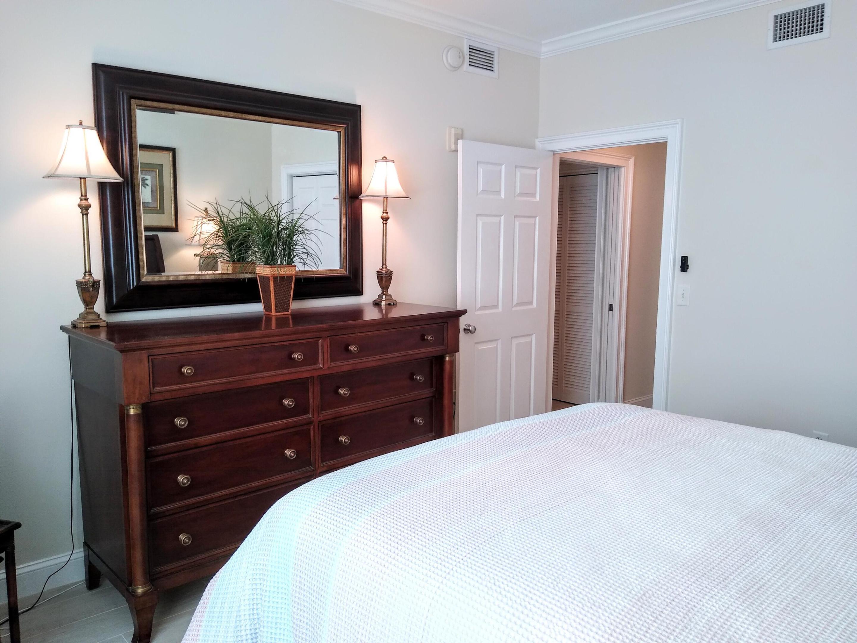 806 E Windward #410, Lantana FL 33462