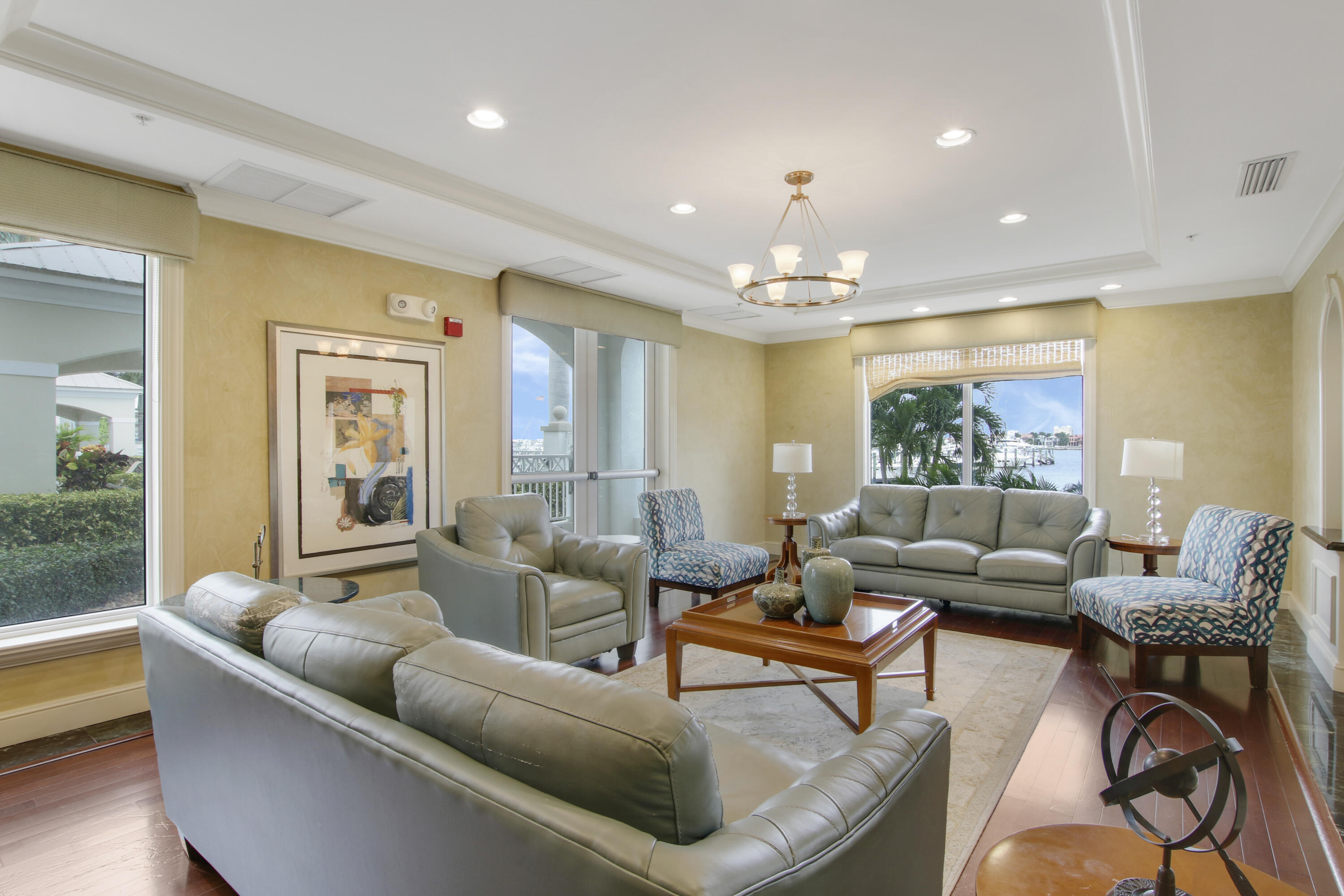 806 E Windward #410, Lantana FL 33462