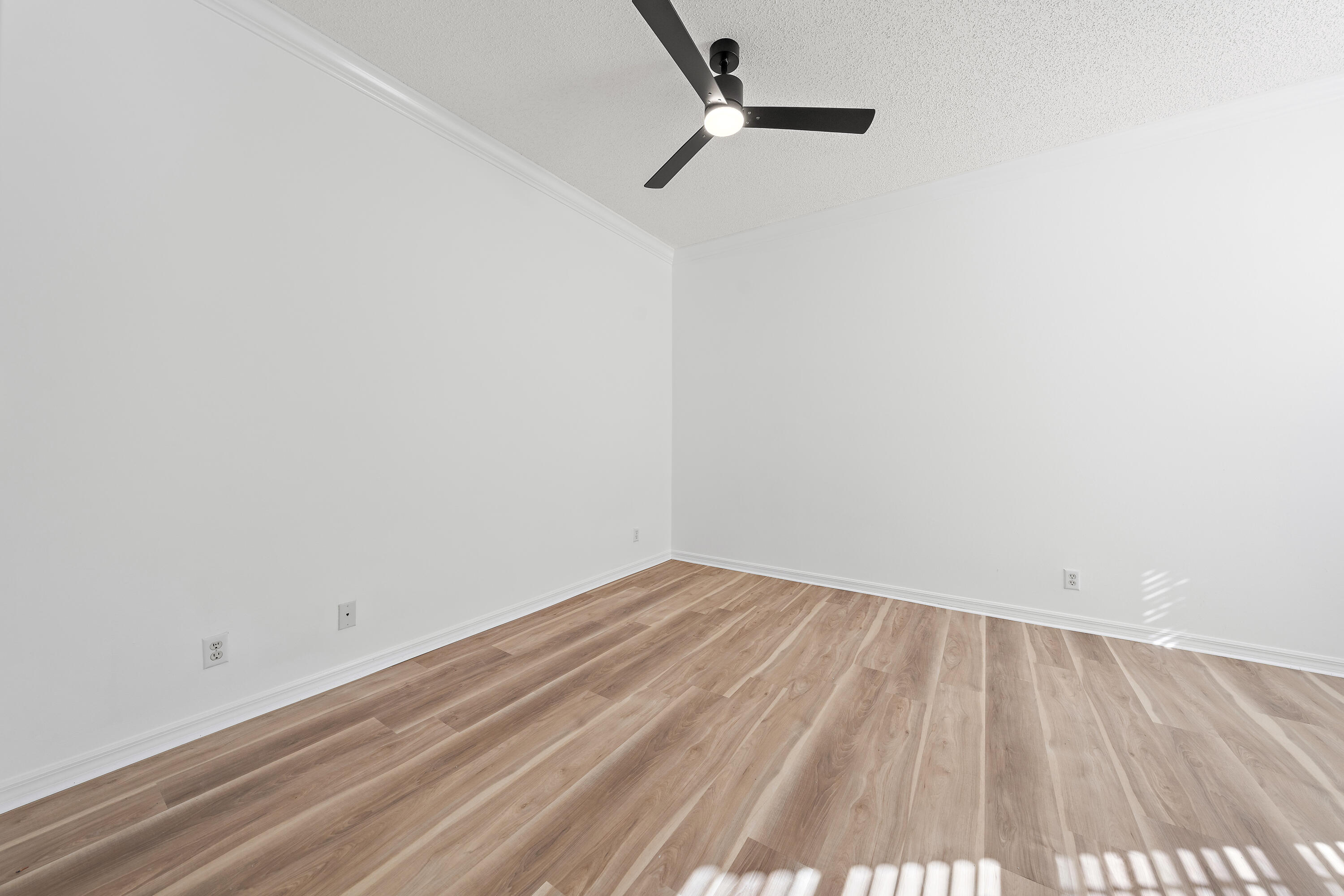 103 Lighthouse #G, Tequesta FL 33469