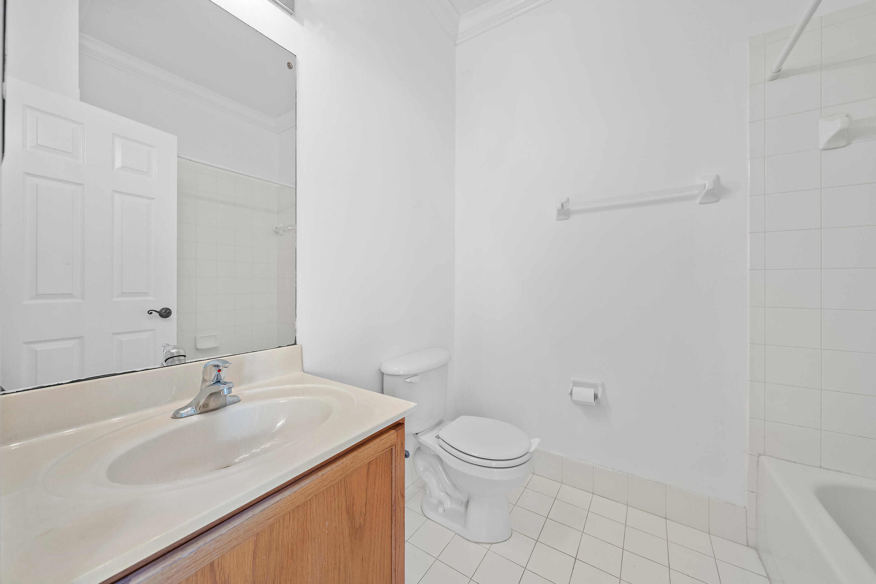 103 Lighthouse #G, Tequesta FL 33469