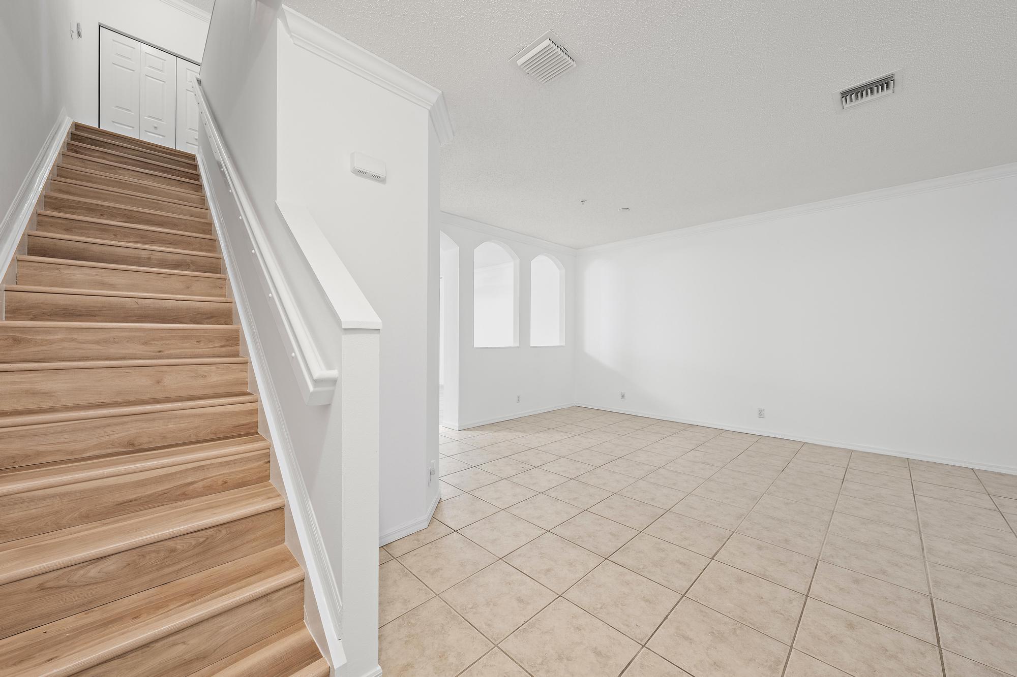 103 Lighthouse #G, Tequesta FL 33469
