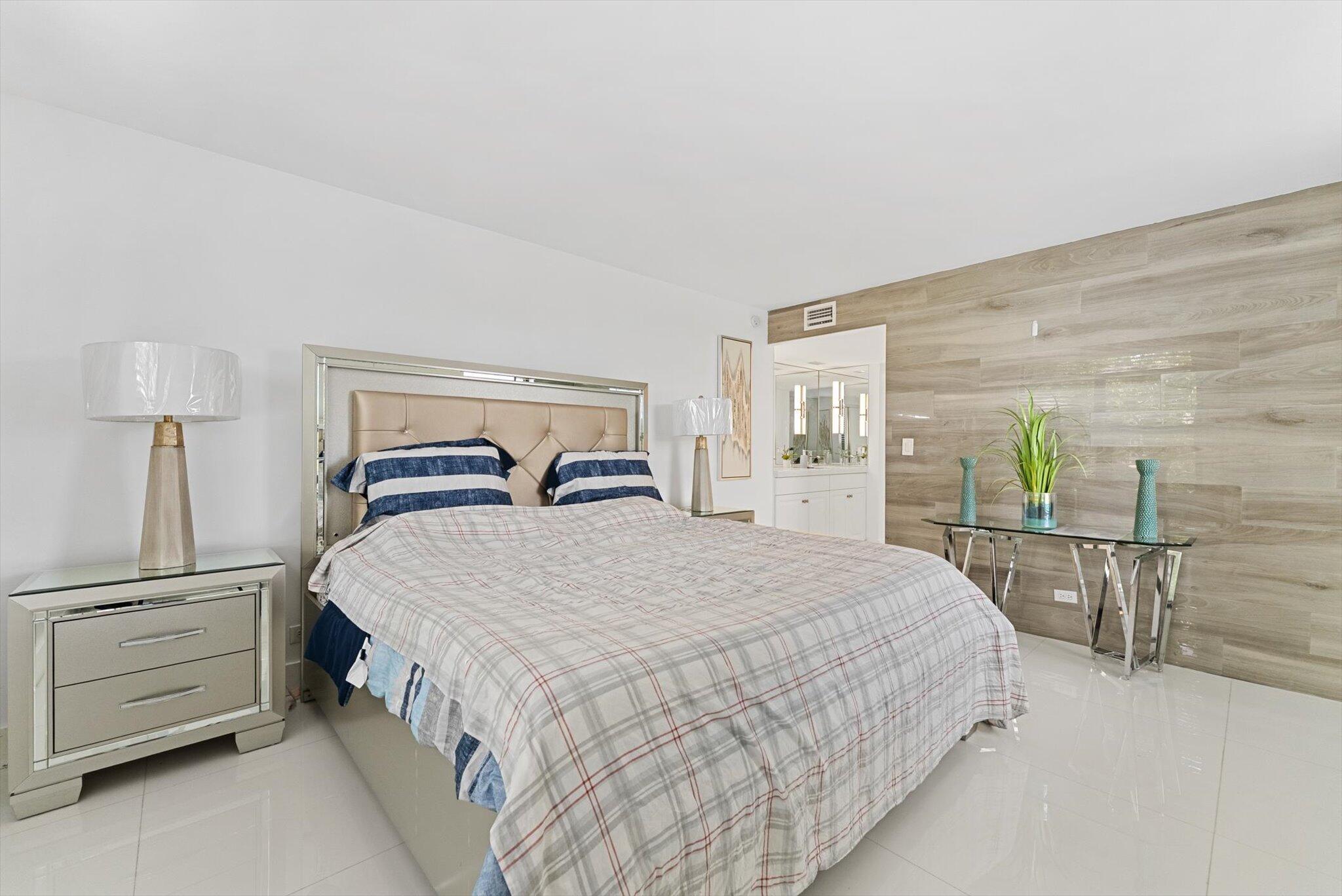 3730 INVERRARY #2L, Lauderhill FL 33319