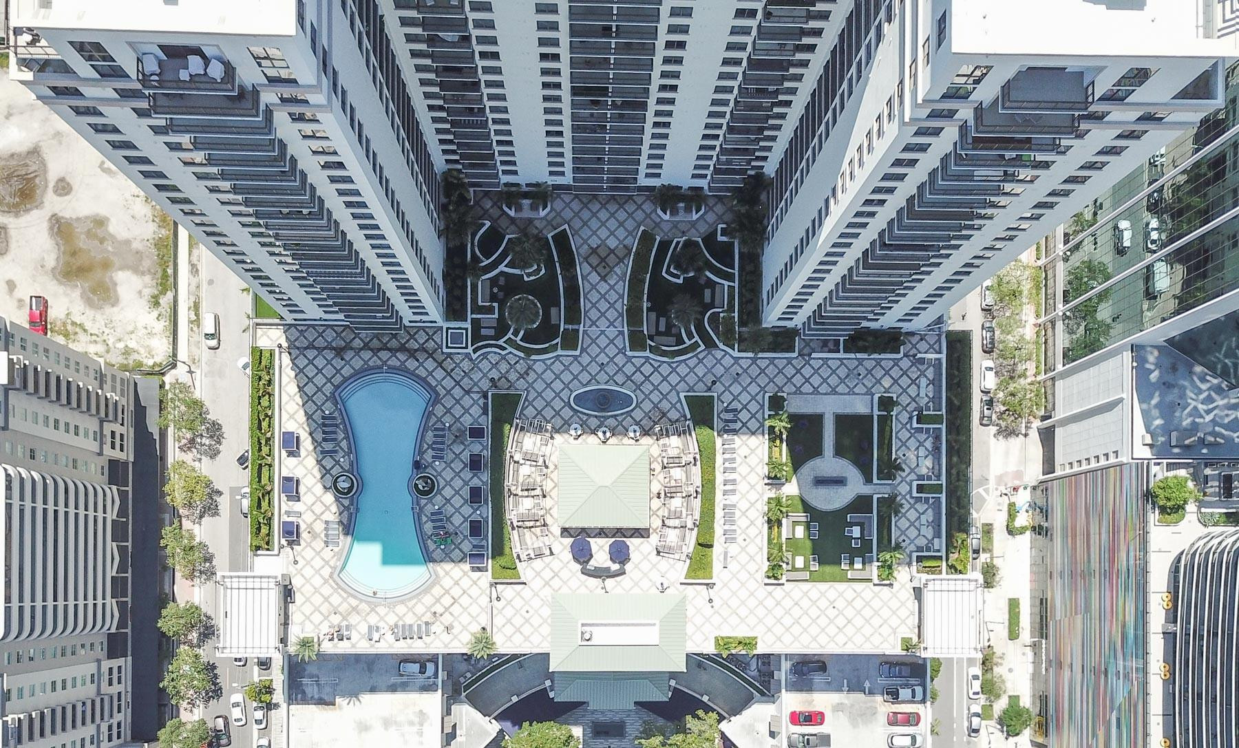 999 SW 1ST #2913, Miami FL 33130