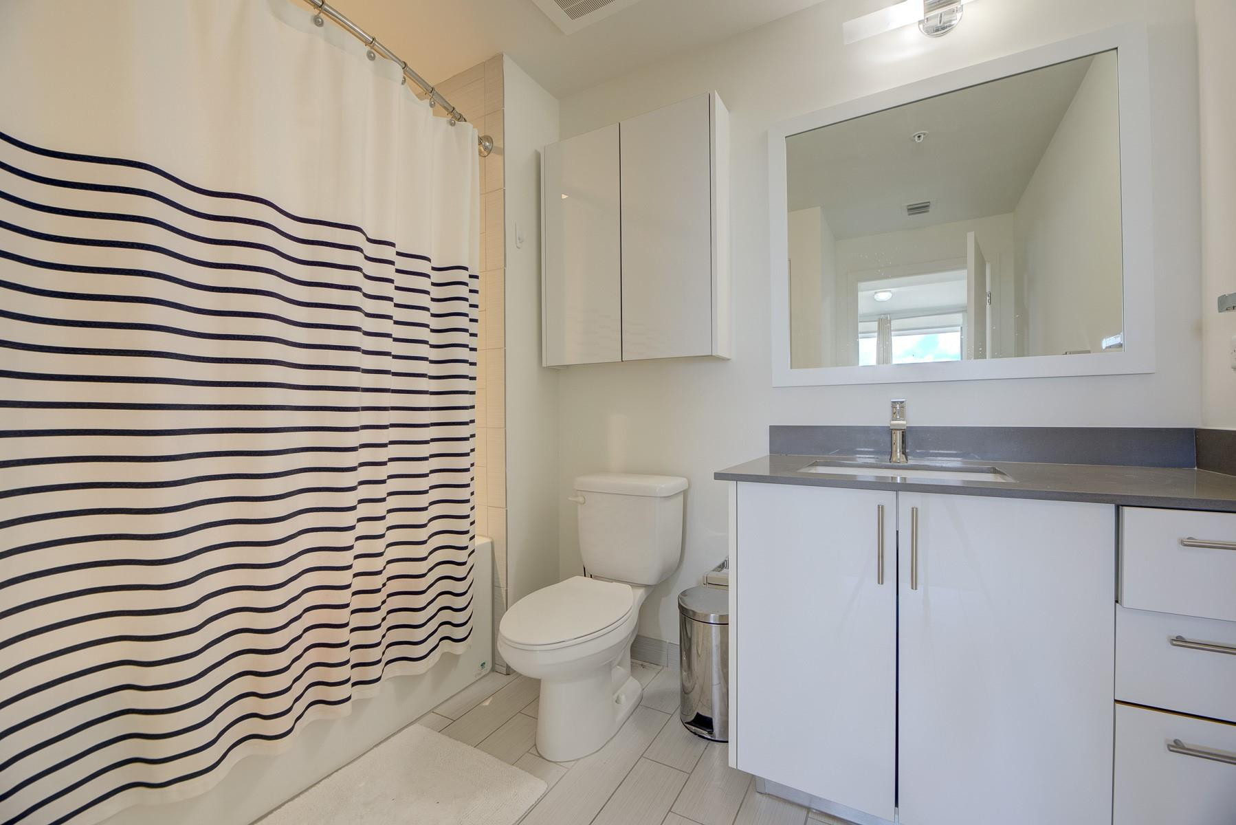 999 SW 1ST #2913, Miami FL 33130