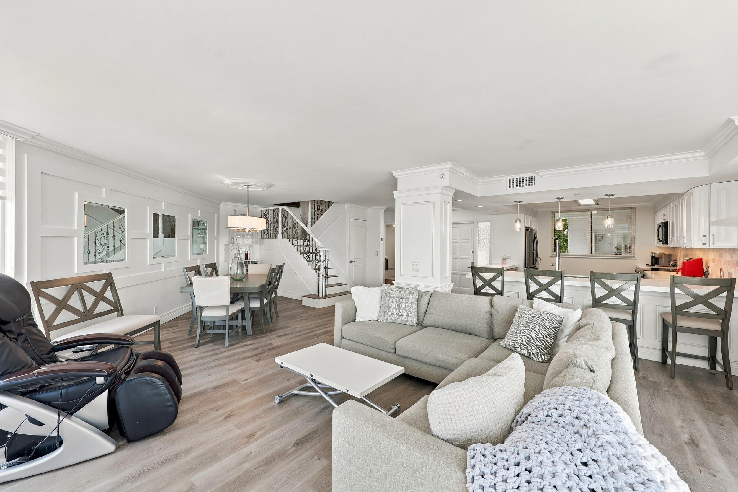 2565 S OCEAN #211N, Highland Beach FL 33487