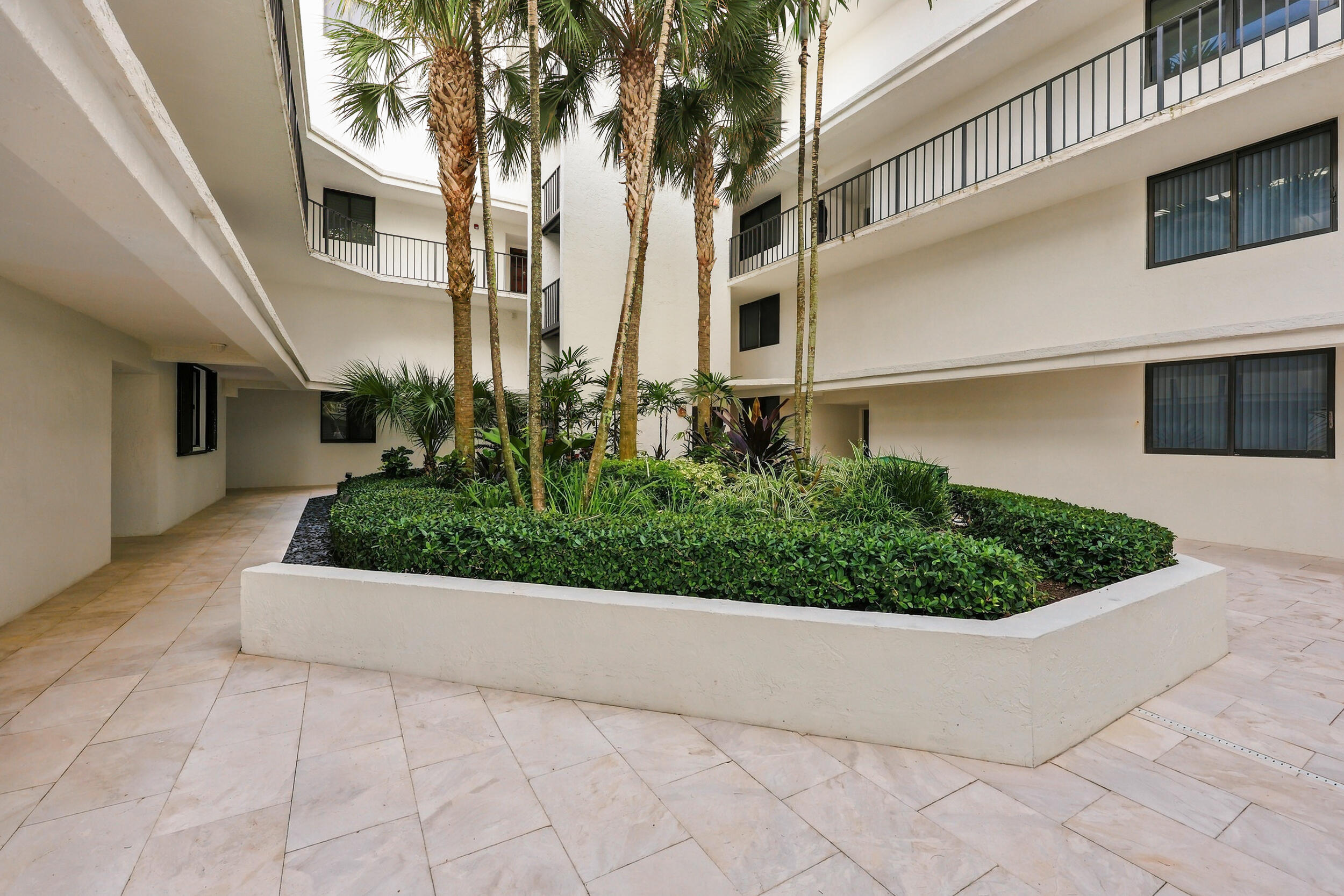 2565 S OCEAN #211N, Highland Beach FL 33487