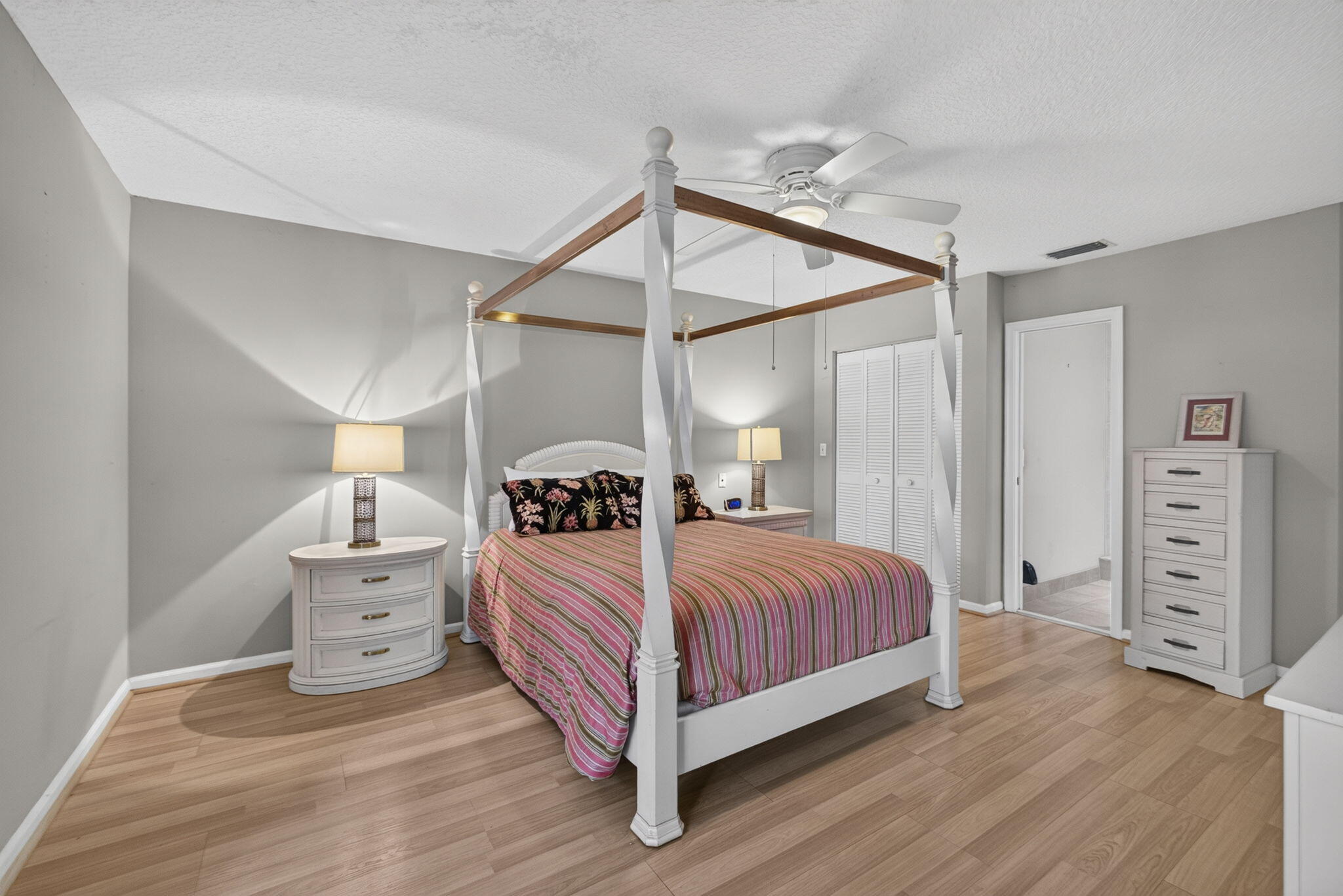 10 Lexington #A, Palm Beach Gardens FL 33418