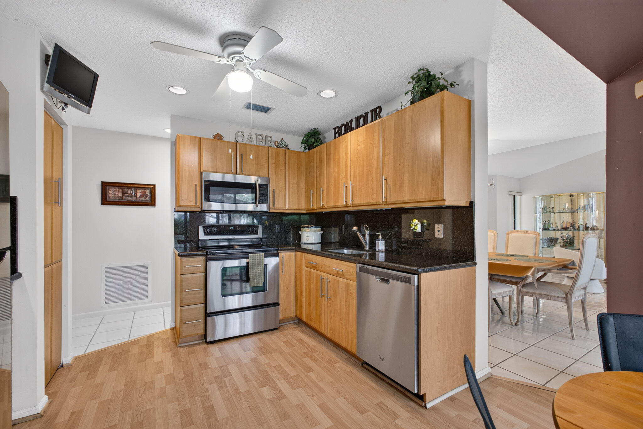 10 Lexington #A, Palm Beach Gardens FL 33418