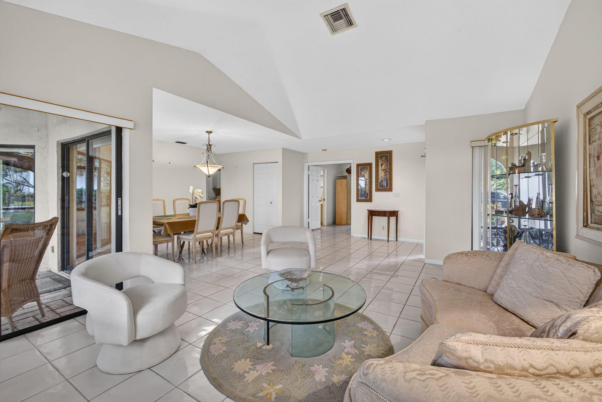 10 Lexington #A, Palm Beach Gardens FL 33418
