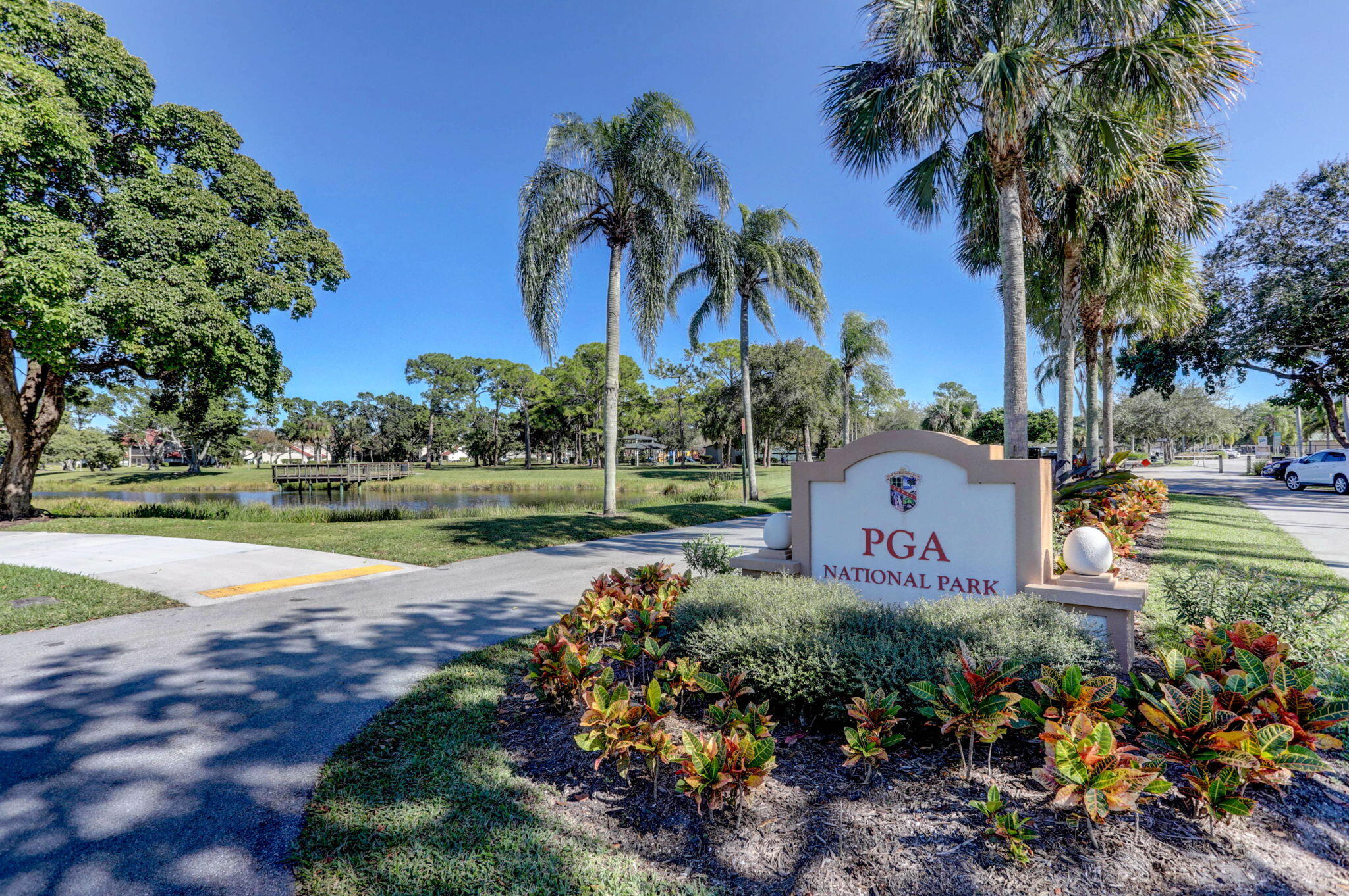 10 Lexington #A, Palm Beach Gardens FL 33418
