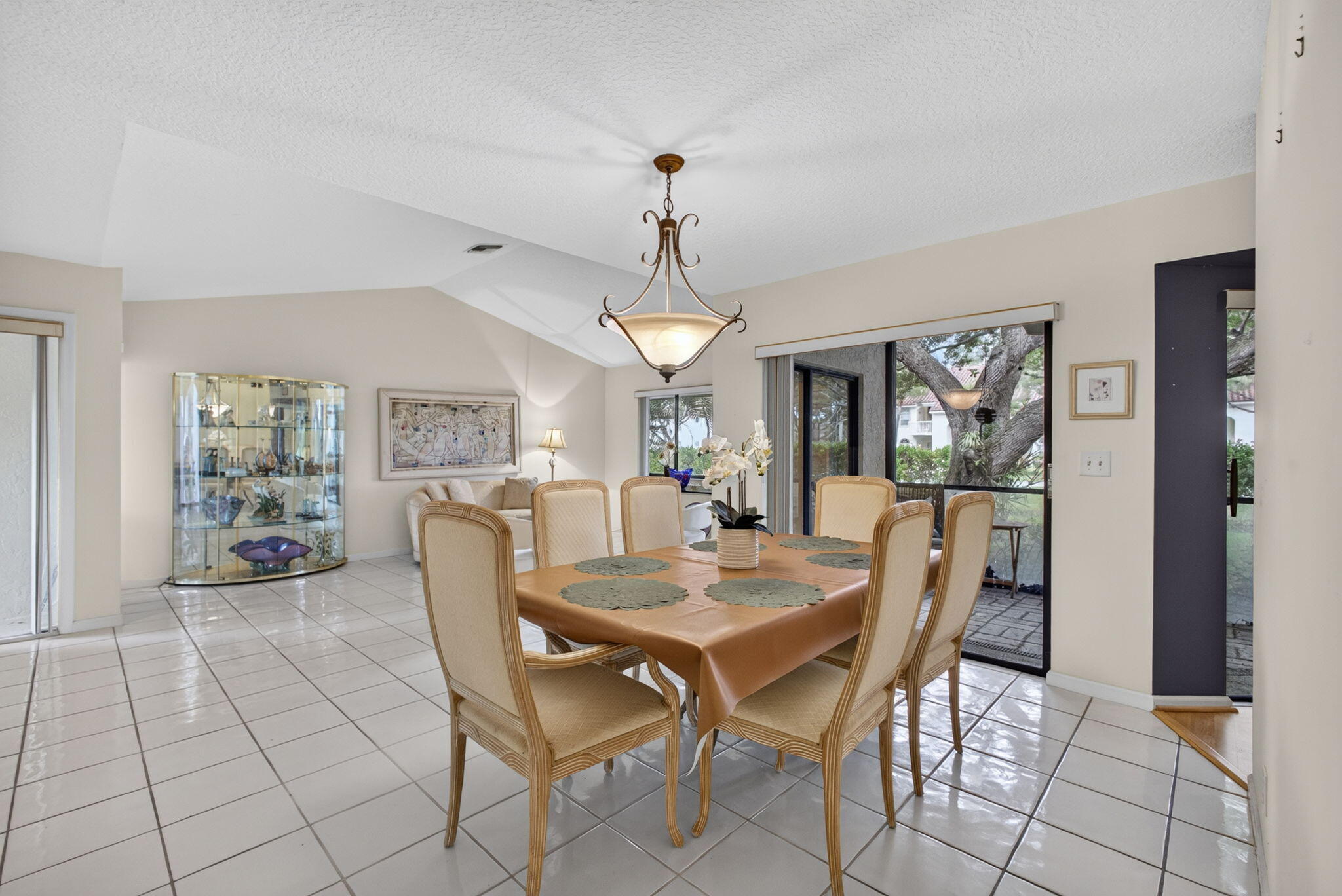 10 Lexington #A, Palm Beach Gardens FL 33418