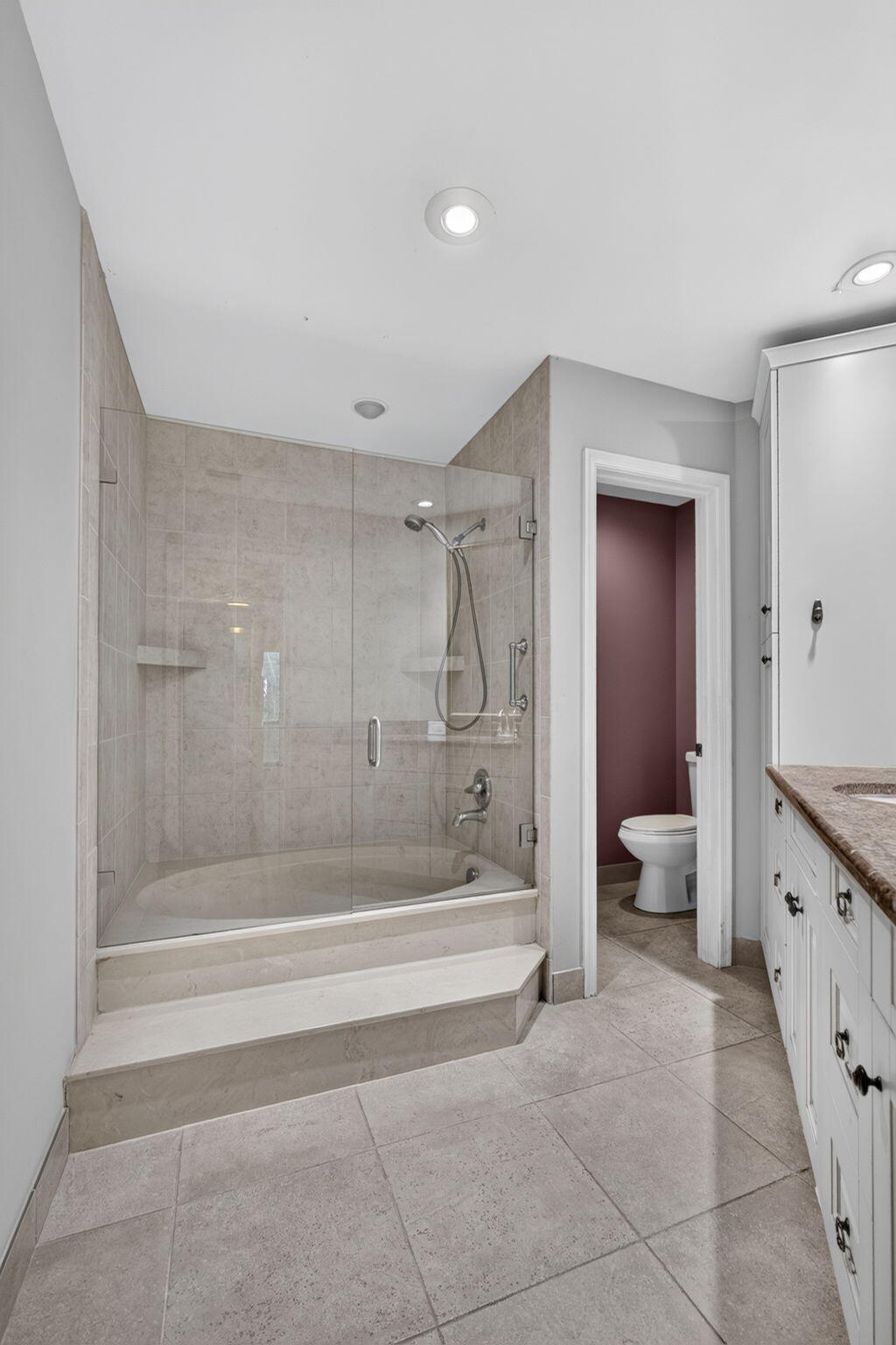 10 Lexington #A, Palm Beach Gardens FL 33418