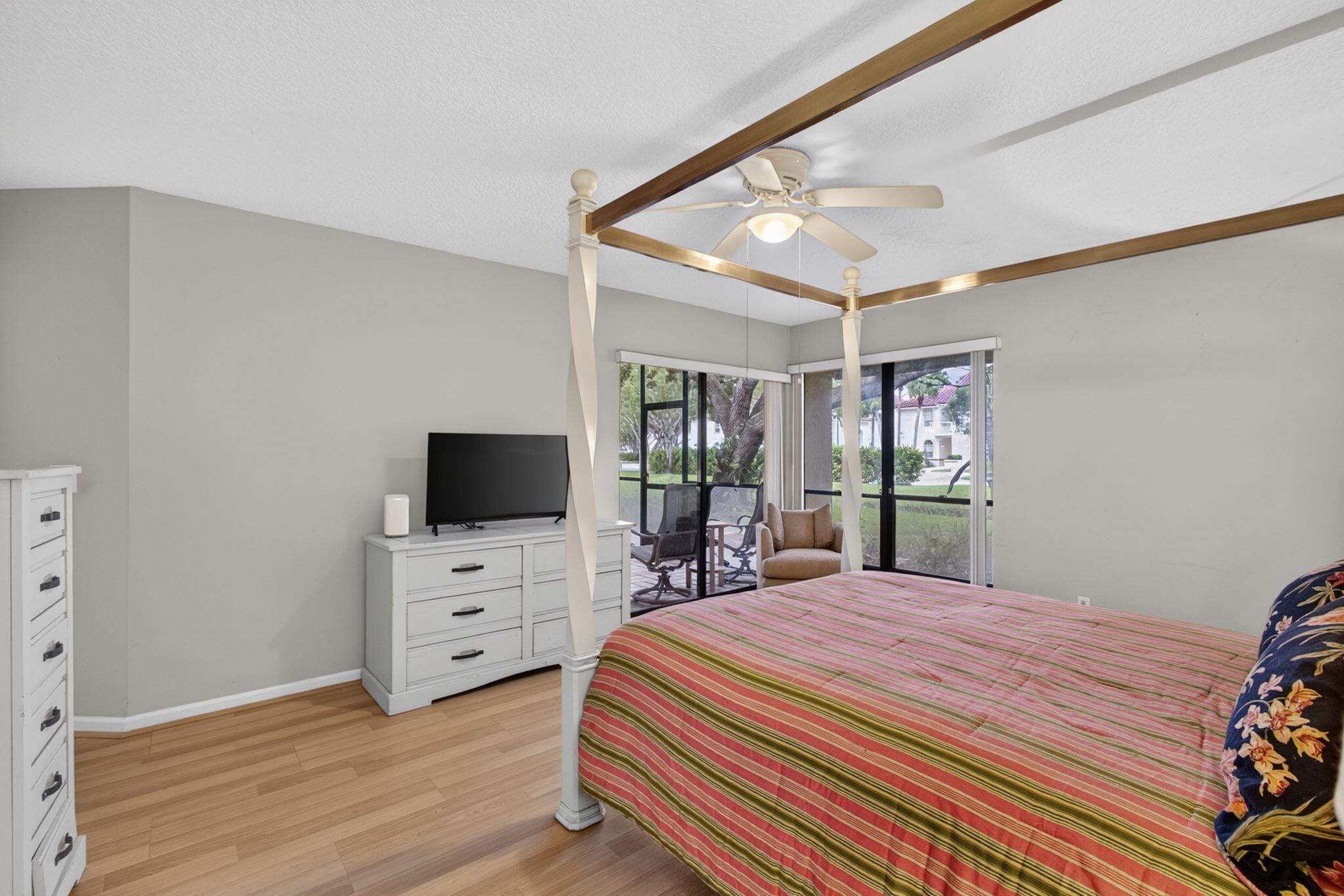 10 Lexington #A, Palm Beach Gardens FL 33418