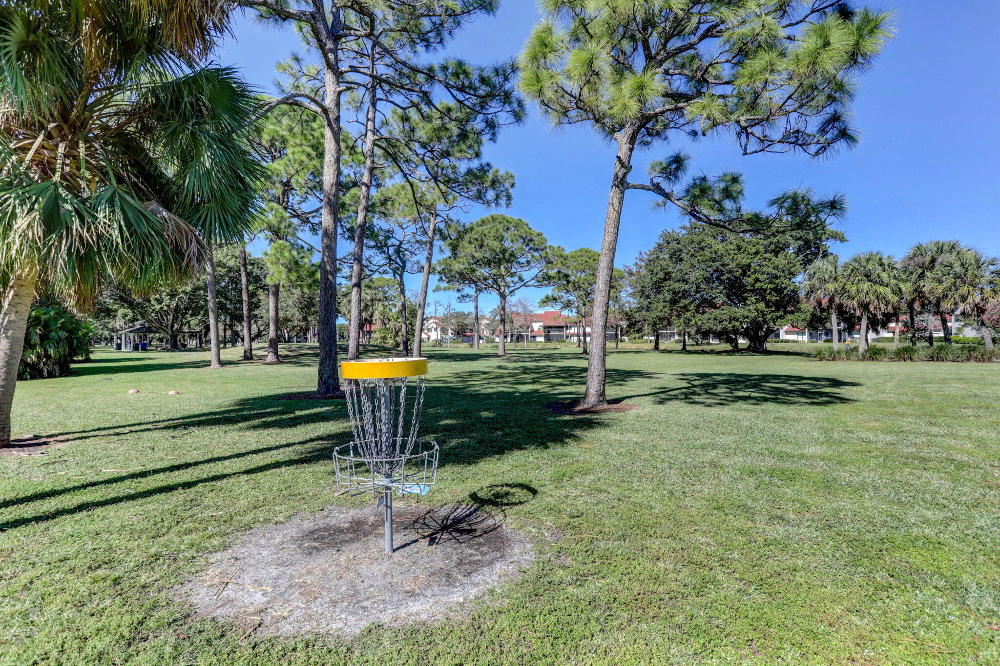 10 Lexington #A, Palm Beach Gardens FL 33418