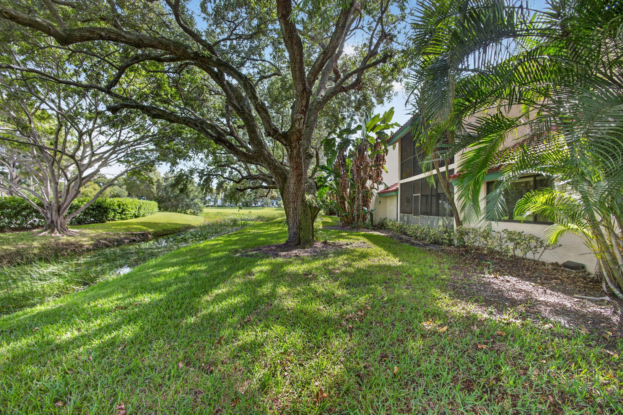 10 Lexington #A, Palm Beach Gardens FL 33418