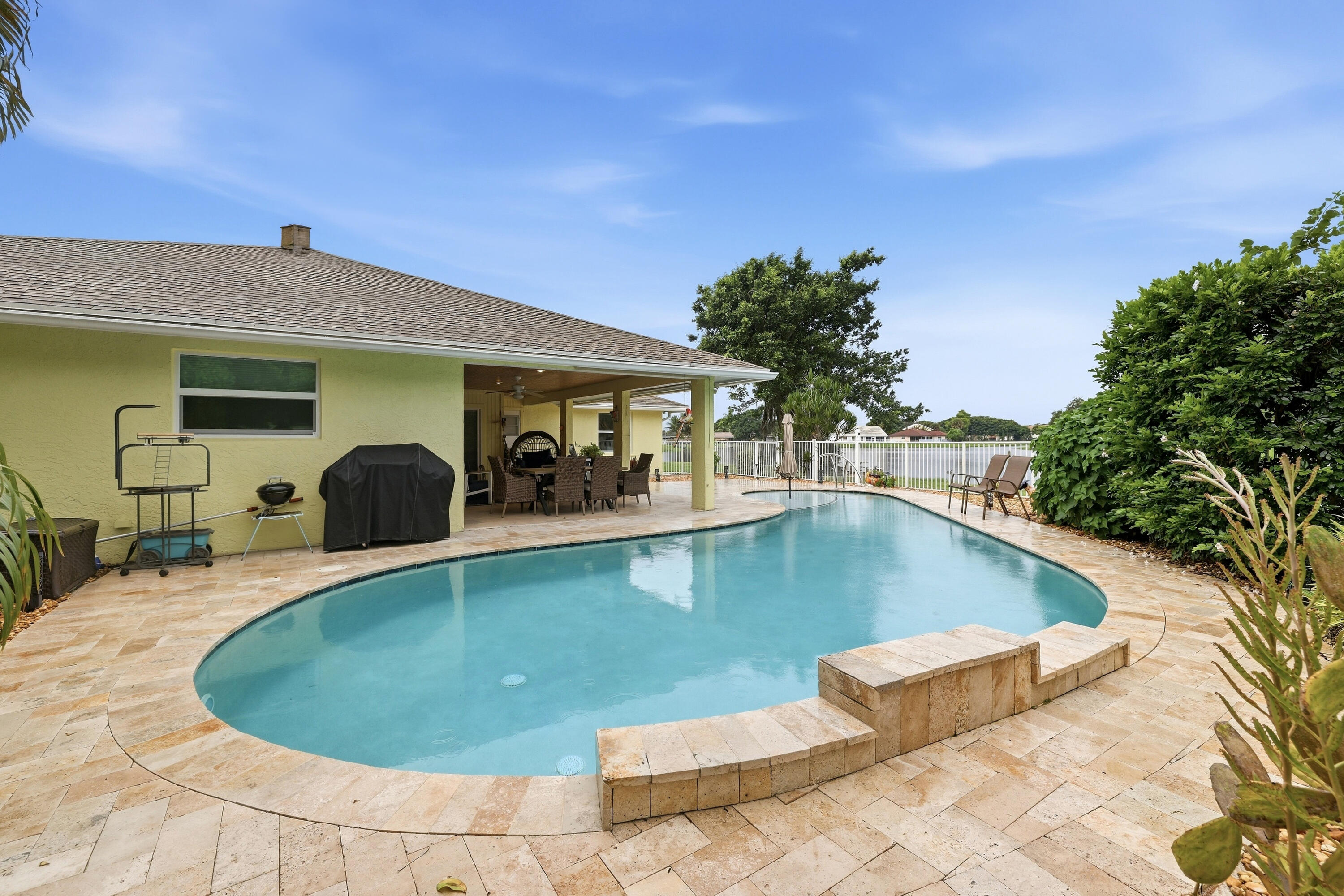 72 VISTA DEL RIO, Boynton Beach FL 33426