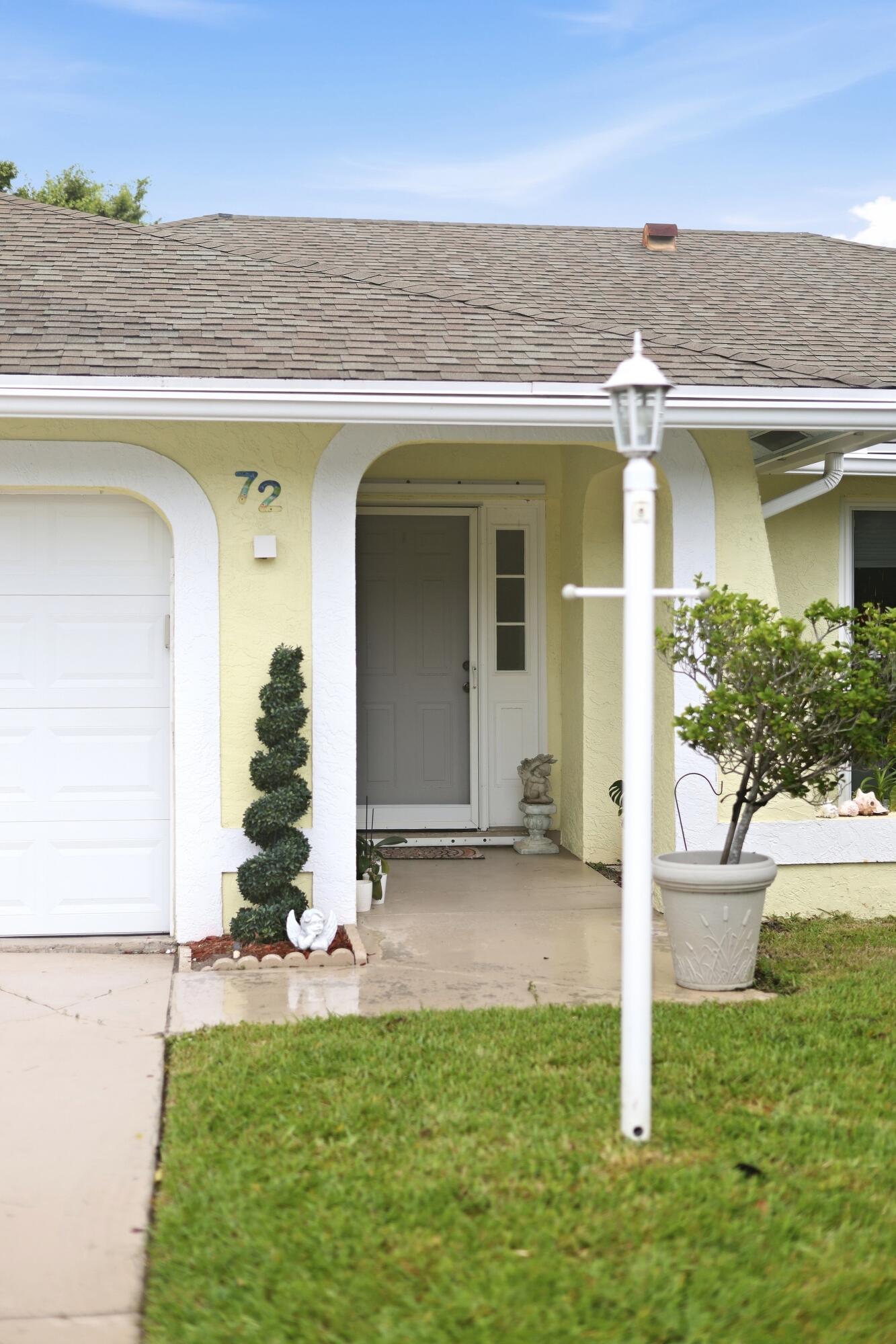 72 VISTA DEL RIO, Boynton Beach FL 33426