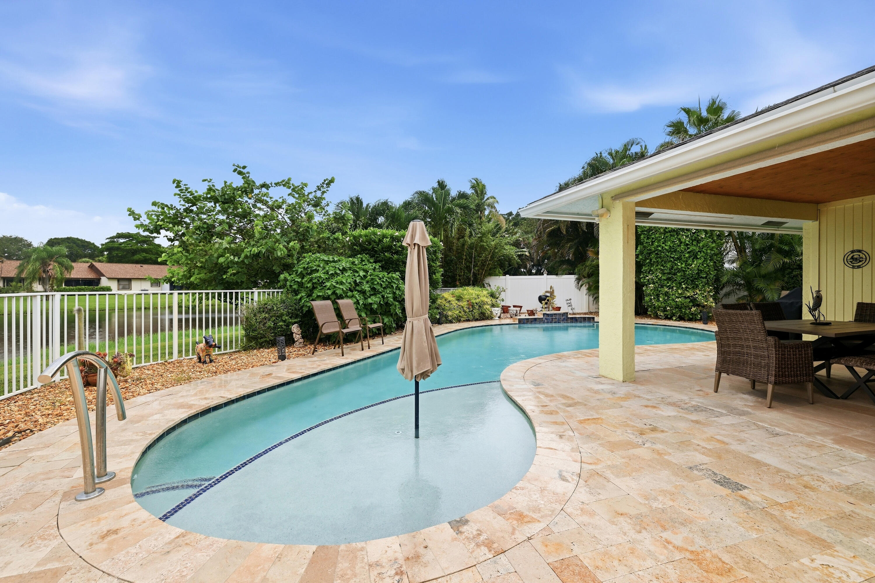 72 VISTA DEL RIO, Boynton Beach FL 33426