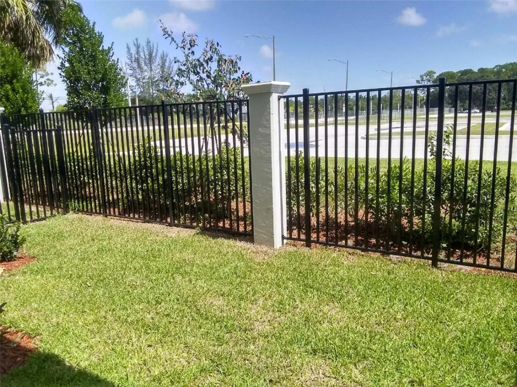 6935 PINES #16, Coconut Creek FL 33073