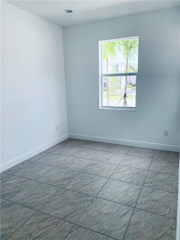 6935 PINES #16, Coconut Creek FL 33073
