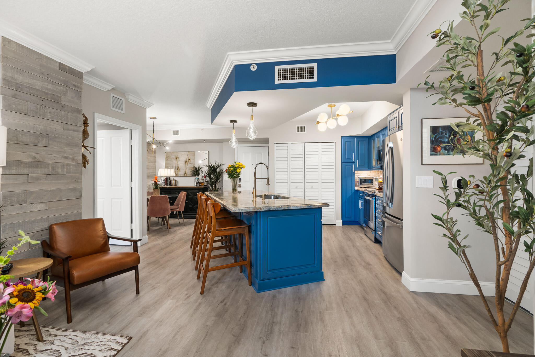 600 S DIXIE #544, West Palm Beach FL 33401