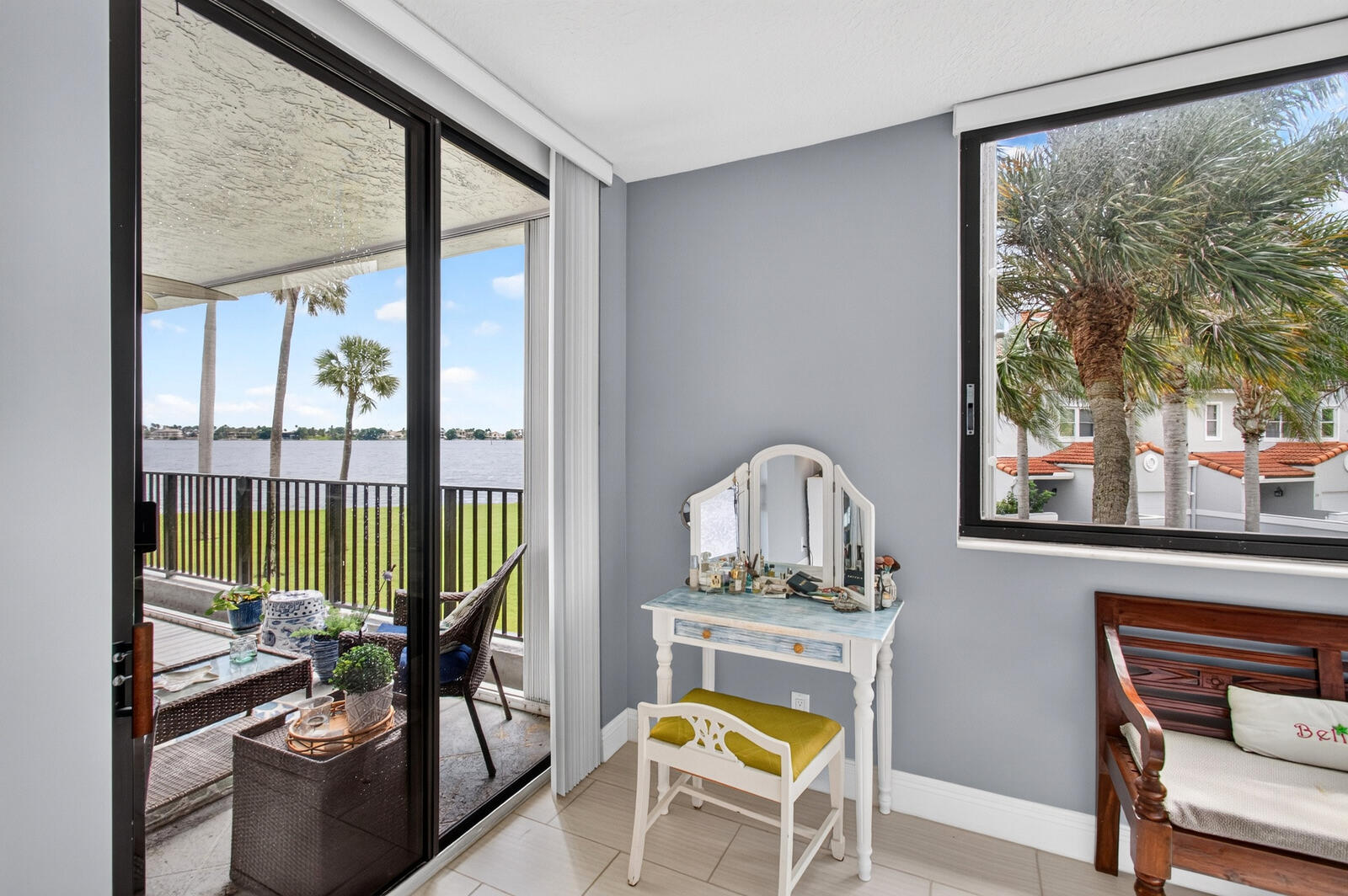 8200 LAKESHORE #2010, Hypoluxo FL 33462